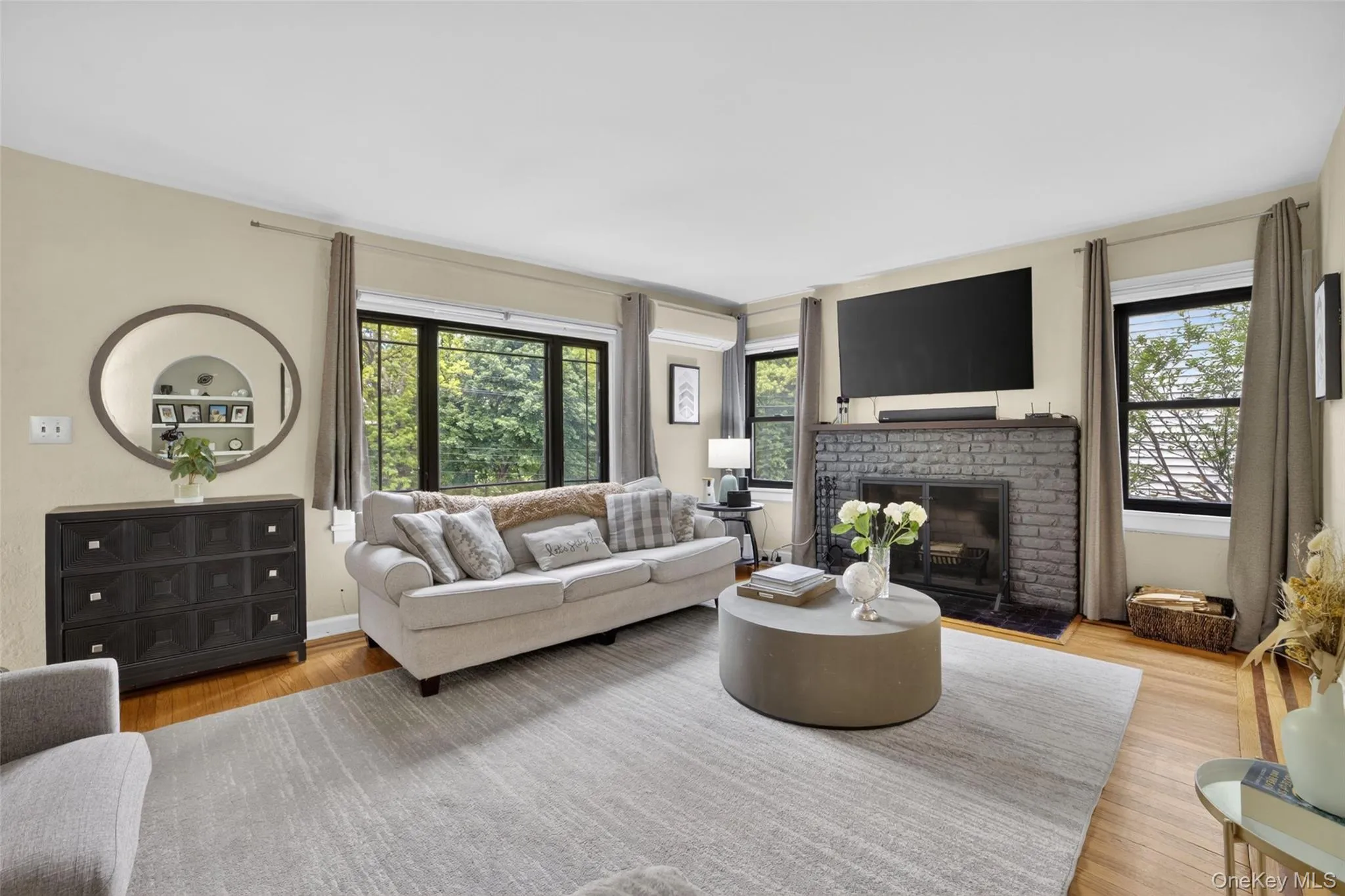 54 Midland Avenue, Yonkers, NY, 3 Bedrooms Bedrooms, 7 Rooms Rooms,1 BathroomBathrooms,Residential,For Rent,Midland,0,971259 54 Midland Avenue, Yonkers, NY, 3 Bedrooms Bedrooms, 7 Rooms Rooms,1 BathroomBathrooms,Residential,For Rent,Midland,0,971259