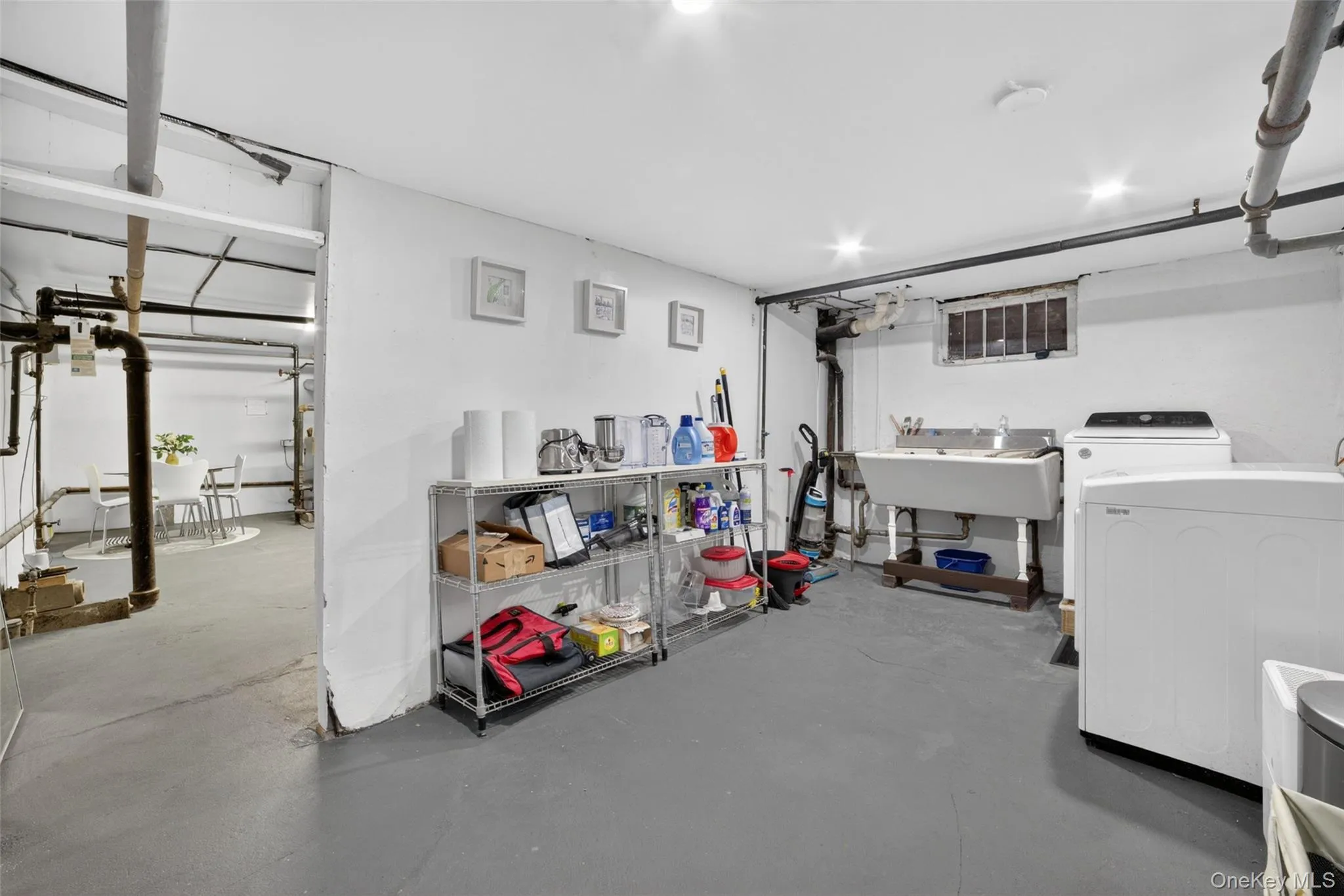 54 Midland Avenue, Yonkers, NY, 3 Bedrooms Bedrooms, 7 Rooms Rooms,1 BathroomBathrooms,Residential,For Rent,Midland,0,971259 54 Midland Avenue, Yonkers, NY, 3 Bedrooms Bedrooms, 7 Rooms Rooms,1 BathroomBathrooms,Residential,For Rent,Midland,0,971259
