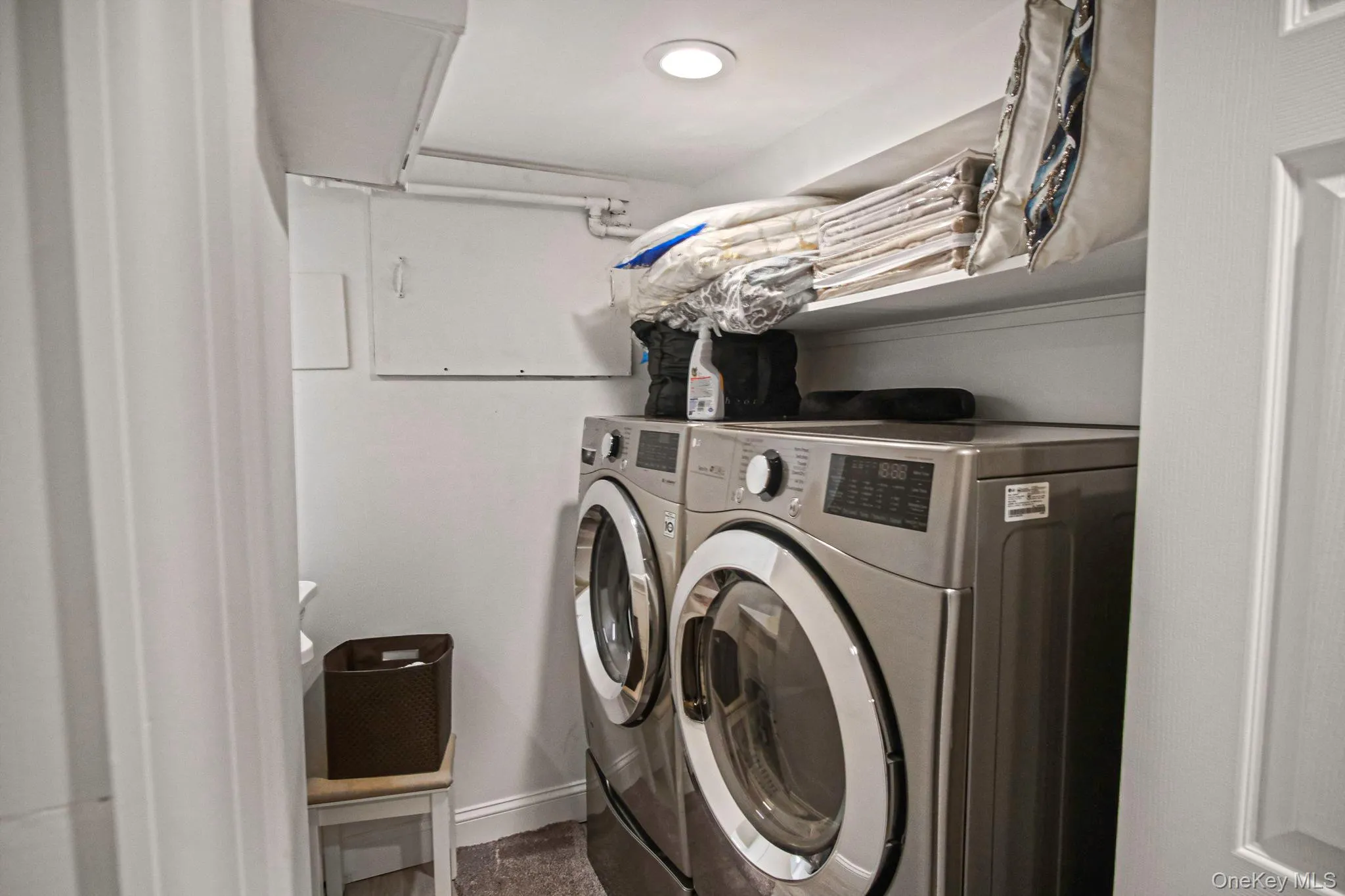 150 Meadow Street, Hempstead, NY, 3 Bedrooms Bedrooms, 10 Rooms Rooms,3 BathroomsBathrooms,Residential Lease,For Rent,Meadow,0,971265 150 Meadow Street, Hempstead, NY, 3 Bedrooms Bedrooms, 10 Rooms Rooms,3 BathroomsBathrooms,Residential Lease,For Rent,Meadow,0,971265