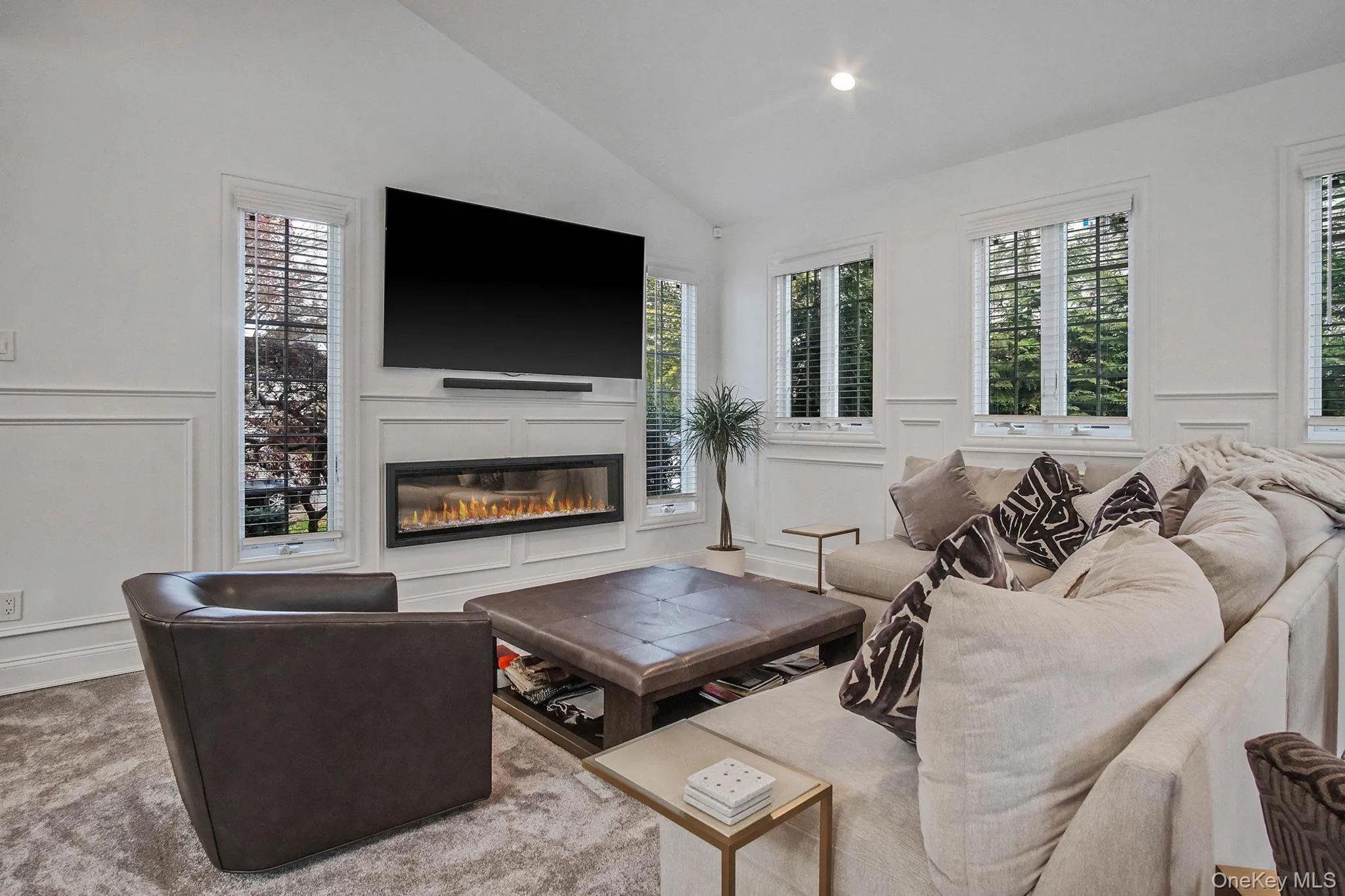 150 Meadow Street, Hempstead, NY, 3 Bedrooms Bedrooms, 10 Rooms Rooms,3 BathroomsBathrooms,Residential Lease,For Rent,Meadow,0,971265 150 Meadow Street, Hempstead, NY, 3 Bedrooms Bedrooms, 10 Rooms Rooms,3 BathroomsBathrooms,Residential Lease,For Rent,Meadow,0,971265