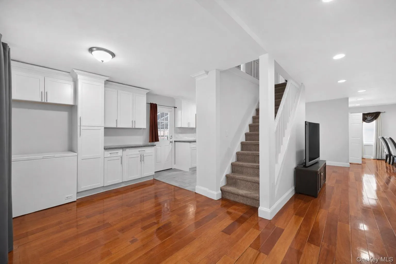 120-30 226th Street, New York, NY, 7 Bedrooms Bedrooms, 20 Rooms Rooms,4 BathroomsBathrooms,Residential,For Rent,226th,0,971275 120-30 226th Street, New York, NY, 7 Bedrooms Bedrooms, 20 Rooms Rooms,4 BathroomsBathrooms,Residential,For Rent,226th,0,971275