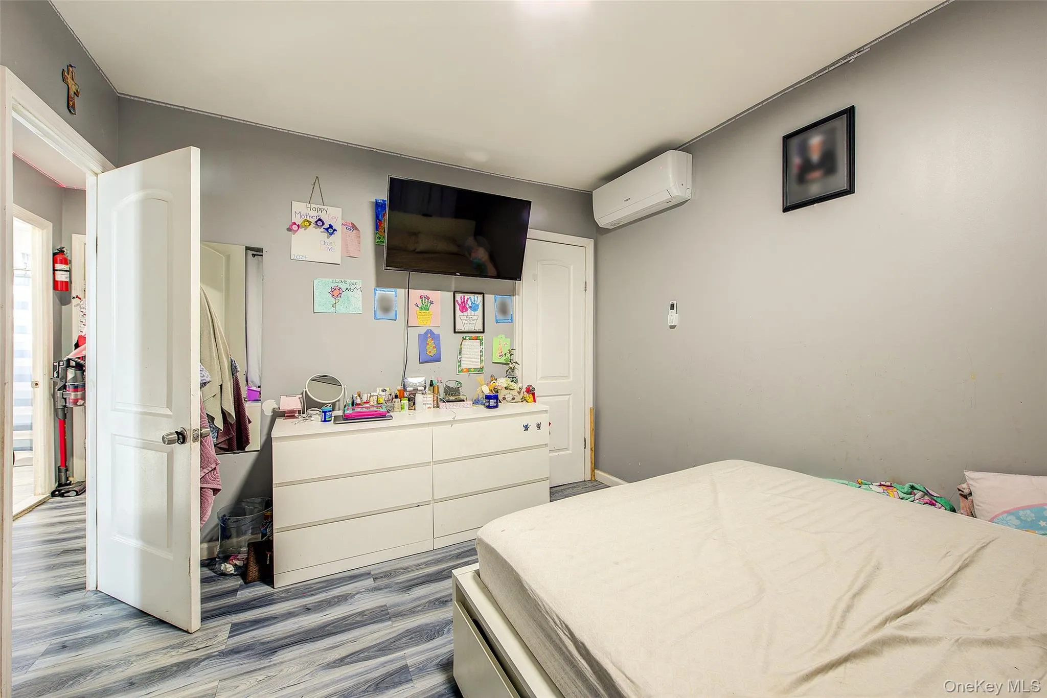 216-07 110th Avenue, New York, NY, 5 Bedrooms Bedrooms, 8 Rooms Rooms,3 BathroomsBathrooms,Residential,For Rent,110th,0,971276 216-07 110th Avenue, New York, NY, 5 Bedrooms Bedrooms, 8 Rooms Rooms,3 BathroomsBathrooms,Residential,For Rent,110th,0,971276