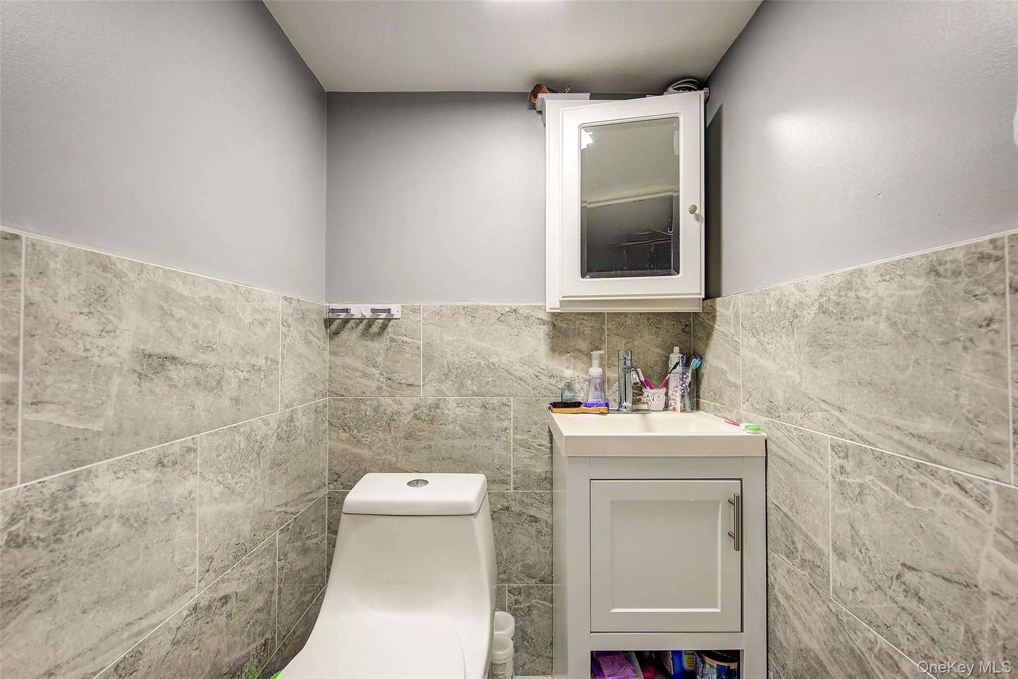 216-07 110th Avenue, New York, NY, 5 Bedrooms Bedrooms, 8 Rooms Rooms,3 BathroomsBathrooms,Residential,For Rent,110th,0,971276 216-07 110th Avenue, New York, NY, 5 Bedrooms Bedrooms, 8 Rooms Rooms,3 BathroomsBathrooms,Residential,For Rent,110th,0,971276