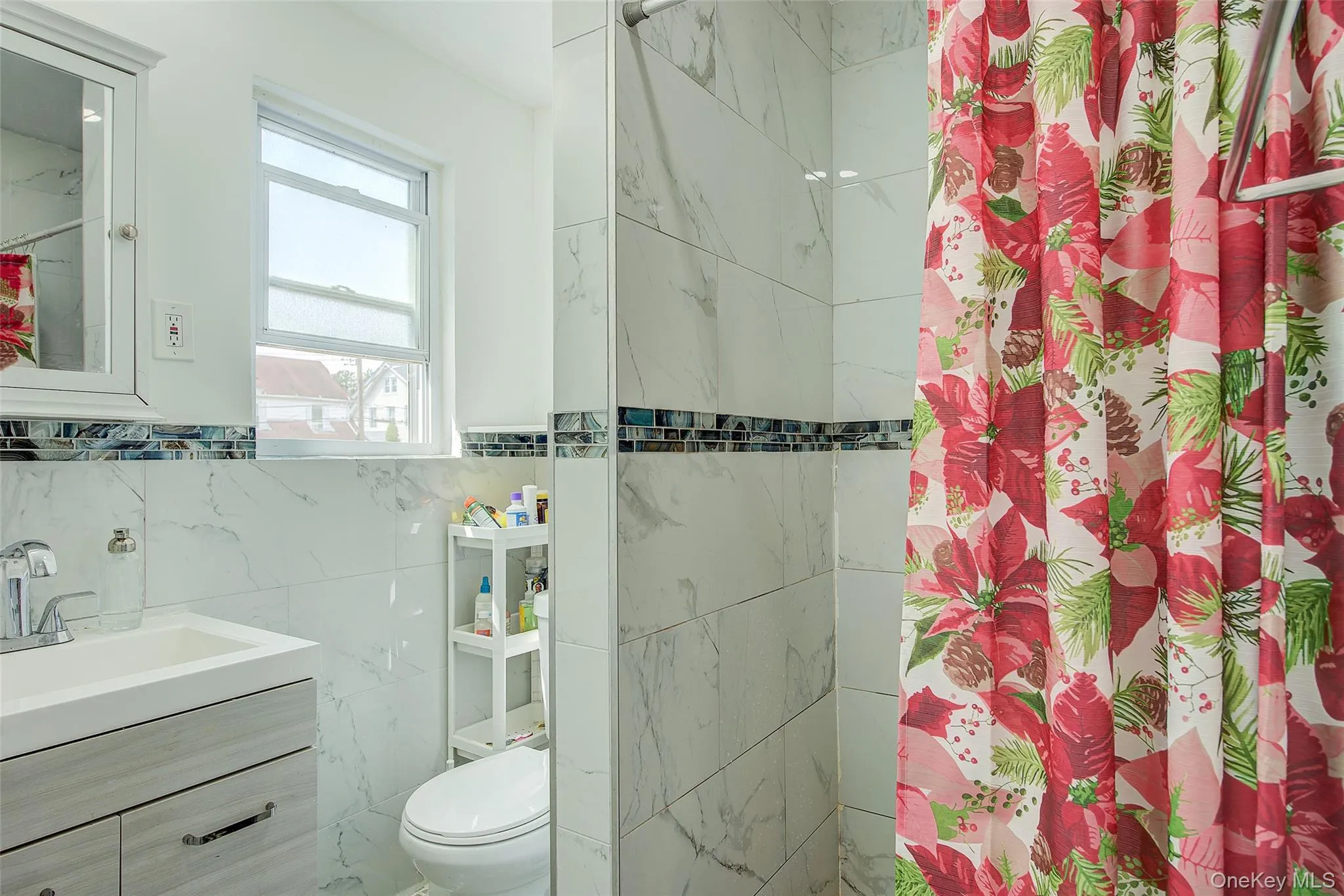 216-07 110th Avenue, New York, NY, 5 Bedrooms Bedrooms, 8 Rooms Rooms,3 BathroomsBathrooms,Residential,For Rent,110th,0,971276 216-07 110th Avenue, New York, NY, 5 Bedrooms Bedrooms, 8 Rooms Rooms,3 BathroomsBathrooms,Residential,For Rent,110th,0,971276