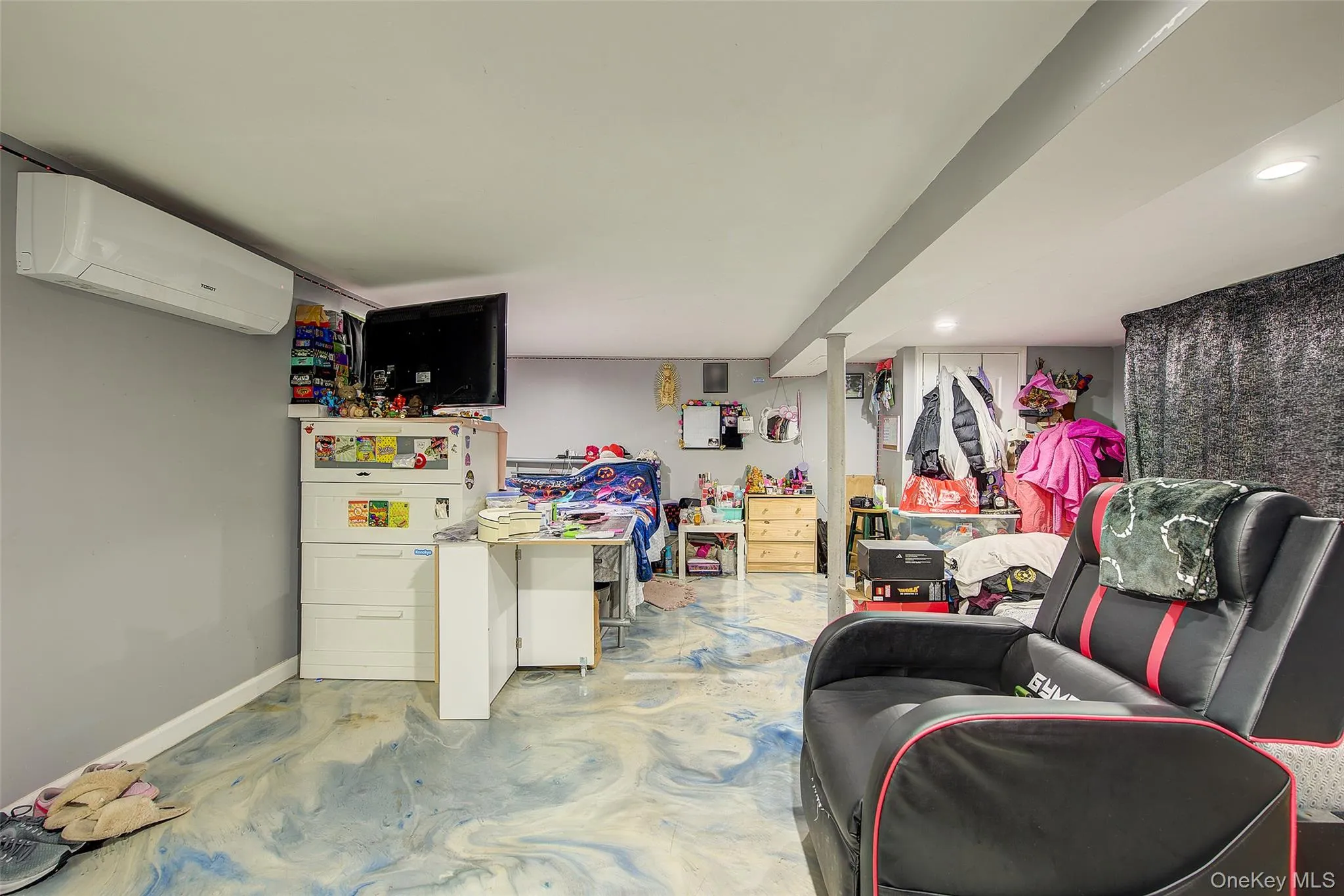 216-07 110th Avenue, New York, NY, 5 Bedrooms Bedrooms, 8 Rooms Rooms,3 BathroomsBathrooms,Residential,For Rent,110th,0,971276 216-07 110th Avenue, New York, NY, 5 Bedrooms Bedrooms, 8 Rooms Rooms,3 BathroomsBathrooms,Residential,For Rent,110th,0,971276