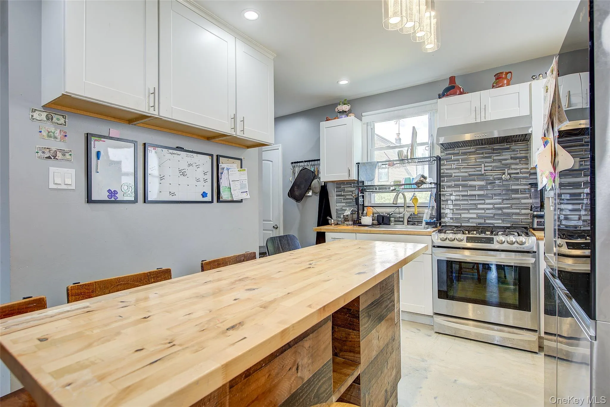 216-07 110th Avenue, New York, NY, 5 Bedrooms Bedrooms, 8 Rooms Rooms,3 BathroomsBathrooms,Residential,For Rent,110th,0,971276 216-07 110th Avenue, New York, NY, 5 Bedrooms Bedrooms, 8 Rooms Rooms,3 BathroomsBathrooms,Residential,For Rent,110th,0,971276