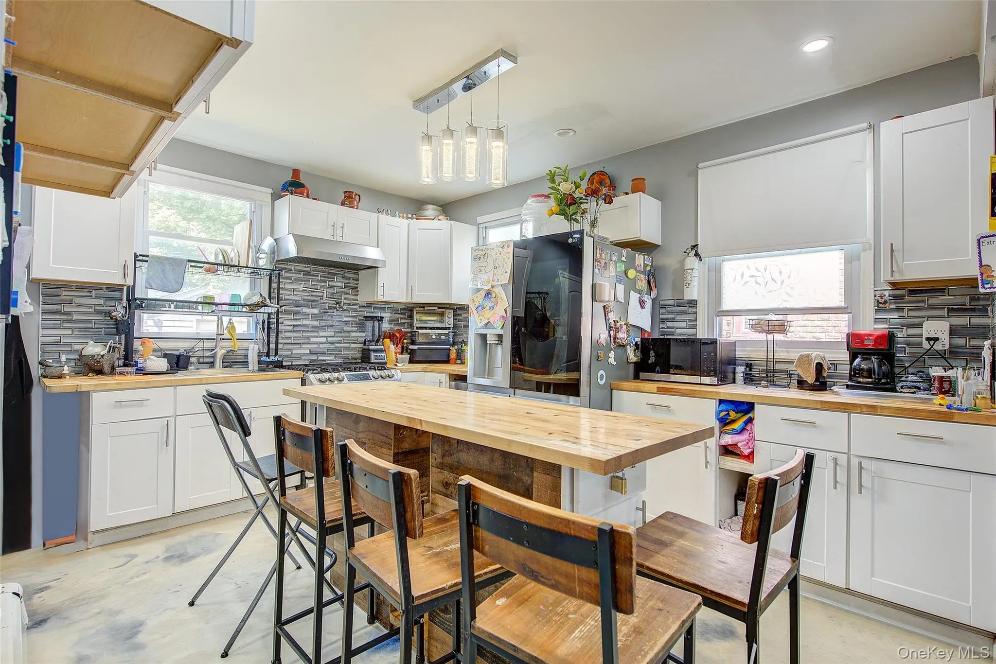 216-07 110th Avenue, New York, NY, 5 Bedrooms Bedrooms, 8 Rooms Rooms,3 BathroomsBathrooms,Residential,For Rent,110th,0,971276 216-07 110th Avenue, New York, NY, 5 Bedrooms Bedrooms, 8 Rooms Rooms,3 BathroomsBathrooms,Residential,For Rent,110th,0,971276