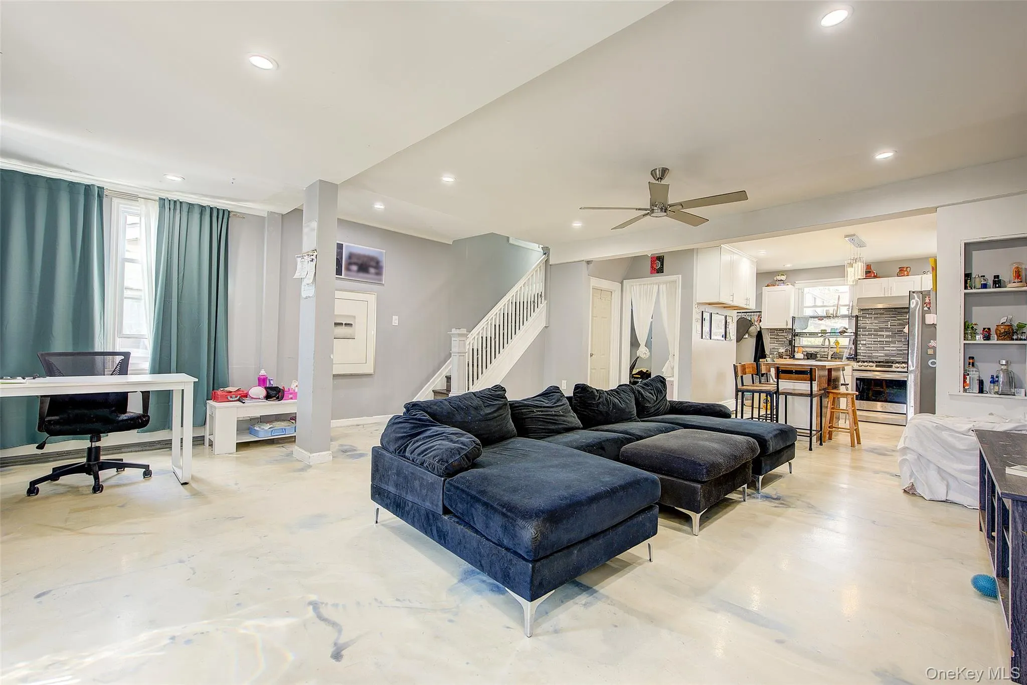 216-07 110th Avenue, New York, NY, 5 Bedrooms Bedrooms, 8 Rooms Rooms,3 BathroomsBathrooms,Residential,For Rent,110th,0,971276 216-07 110th Avenue, New York, NY, 5 Bedrooms Bedrooms, 8 Rooms Rooms,3 BathroomsBathrooms,Residential,For Rent,110th,0,971276