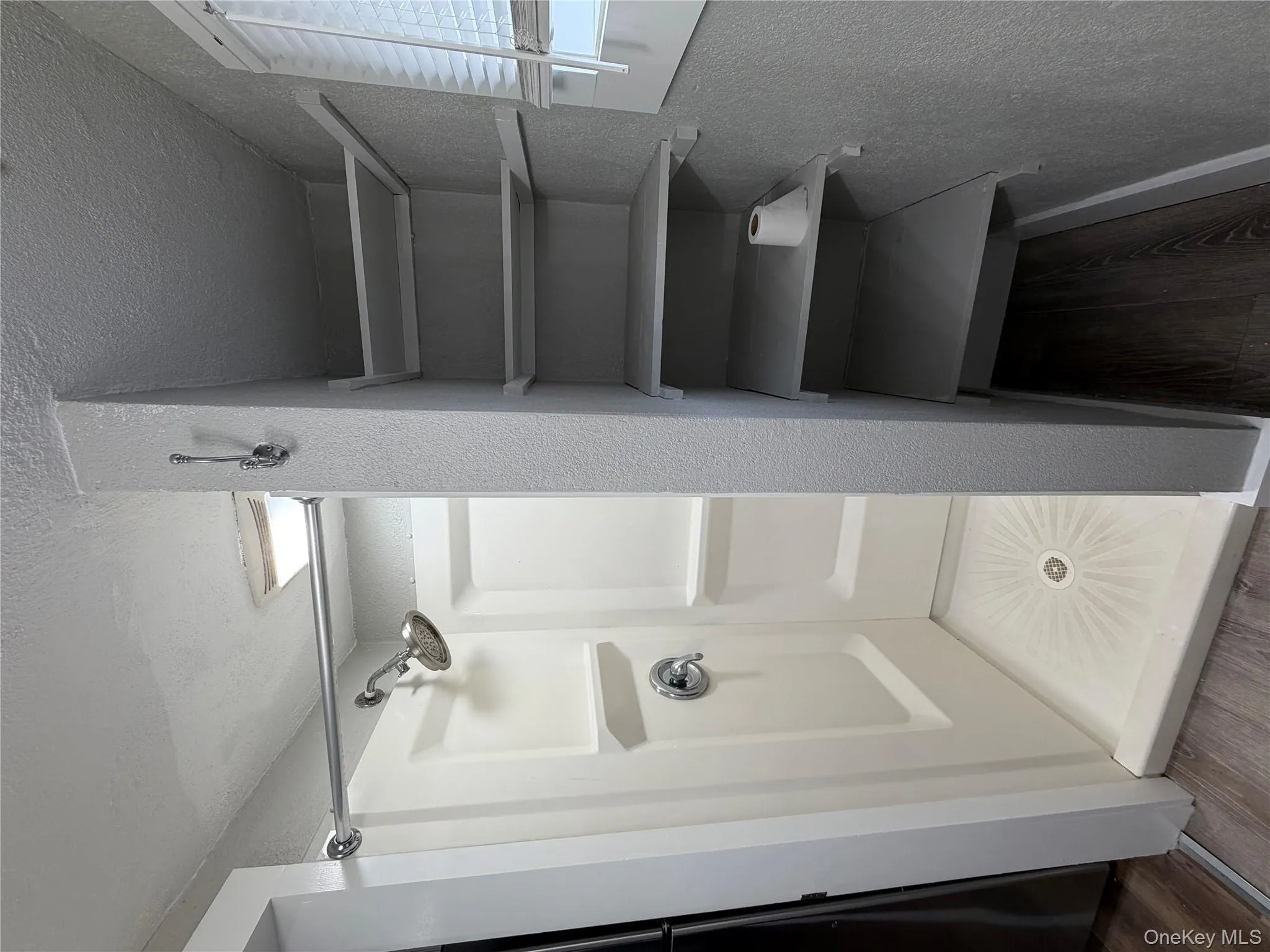 11 Haab Avenue, Babylon, NY, 4 Bedrooms Bedrooms, 7 Rooms Rooms,2 BathroomsBathrooms,Residential Lease,For Rent,Haab,0,971296 11 Haab Avenue, Babylon, NY, 4 Bedrooms Bedrooms, 7 Rooms Rooms,2 BathroomsBathrooms,Residential Lease,For Rent,Haab,0,971296