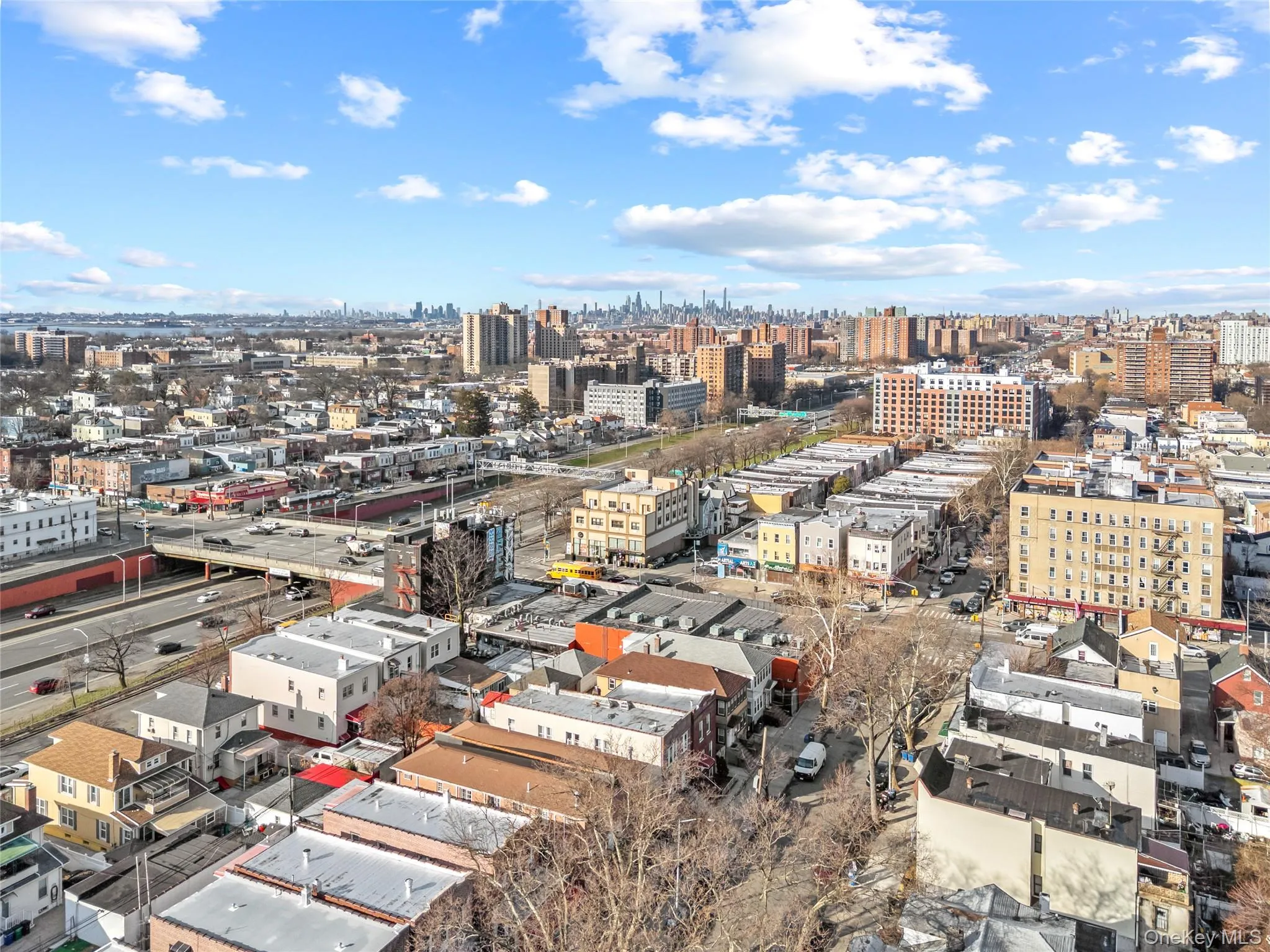 2220 Chatterton Avenue, New York, NY, 3 Bedrooms Bedrooms, 4 Rooms Rooms,2 BathroomsBathrooms,Residential Lease,For Rent,Chatterton,0,971300 2220 Chatterton Avenue, New York, NY, 3 Bedrooms Bedrooms, 4 Rooms Rooms,2 BathroomsBathrooms,Residential Lease,For Rent,Chatterton,0,971300