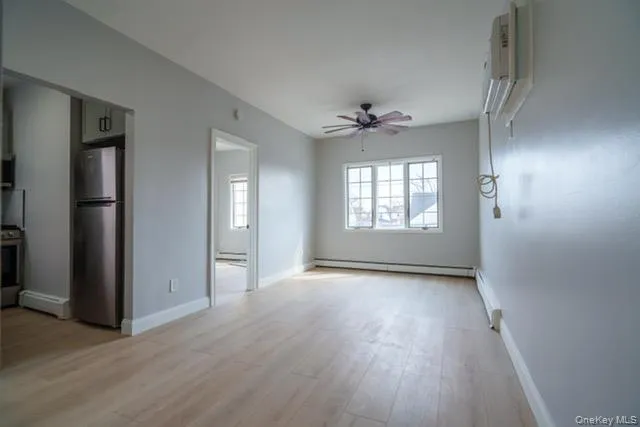 450 E Park Avenue, Long Beach, NY, 1 Bedroom Bedrooms, 3 Rooms Rooms,1 BathroomBathrooms,Residential Lease,For Rent,E Park,0,971307 450 E Park Avenue, Long Beach, NY, 1 Bedroom Bedrooms, 3 Rooms Rooms,1 BathroomBathrooms,Residential Lease,For Rent,E Park,0,971307