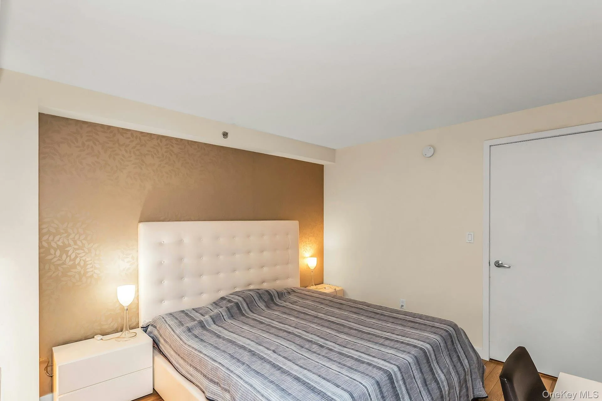 39-16 Prince Street, New York, NY, 1 Bedroom Bedrooms, 3 Rooms Rooms,1 BathroomBathrooms,Residential,For Rent,Prince,0,971335 39-16 Prince Street, New York, NY, 1 Bedroom Bedrooms, 3 Rooms Rooms,1 BathroomBathrooms,Residential,For Rent,Prince,0,971335