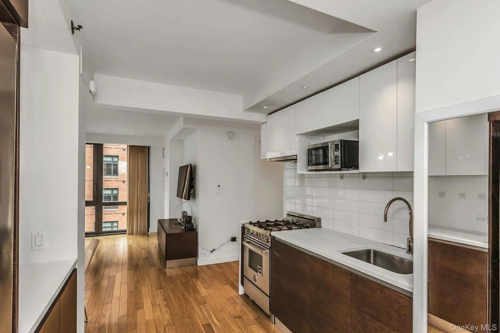 39-16 Prince Street, New York, NY, 1 Bedroom Bedrooms, 3 Rooms Rooms,1 BathroomBathrooms,Residential,For Rent,Prince,0,971335 39-16 Prince Street, New York, NY, 1 Bedroom Bedrooms, 3 Rooms Rooms,1 BathroomBathrooms,Residential,For Rent,Prince,0,971335