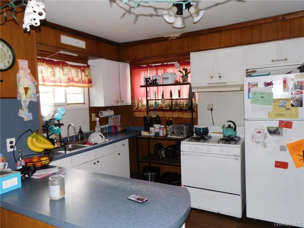 55 West Street, Walton, NY, 3 Bedrooms Bedrooms, 5 Rooms Rooms,1 BathroomBathrooms,Residential,For Rent,West,0,971344 55 West Street, Walton, NY, 3 Bedrooms Bedrooms, 5 Rooms Rooms,1 BathroomBathrooms,Residential,For Rent,West,0,971344