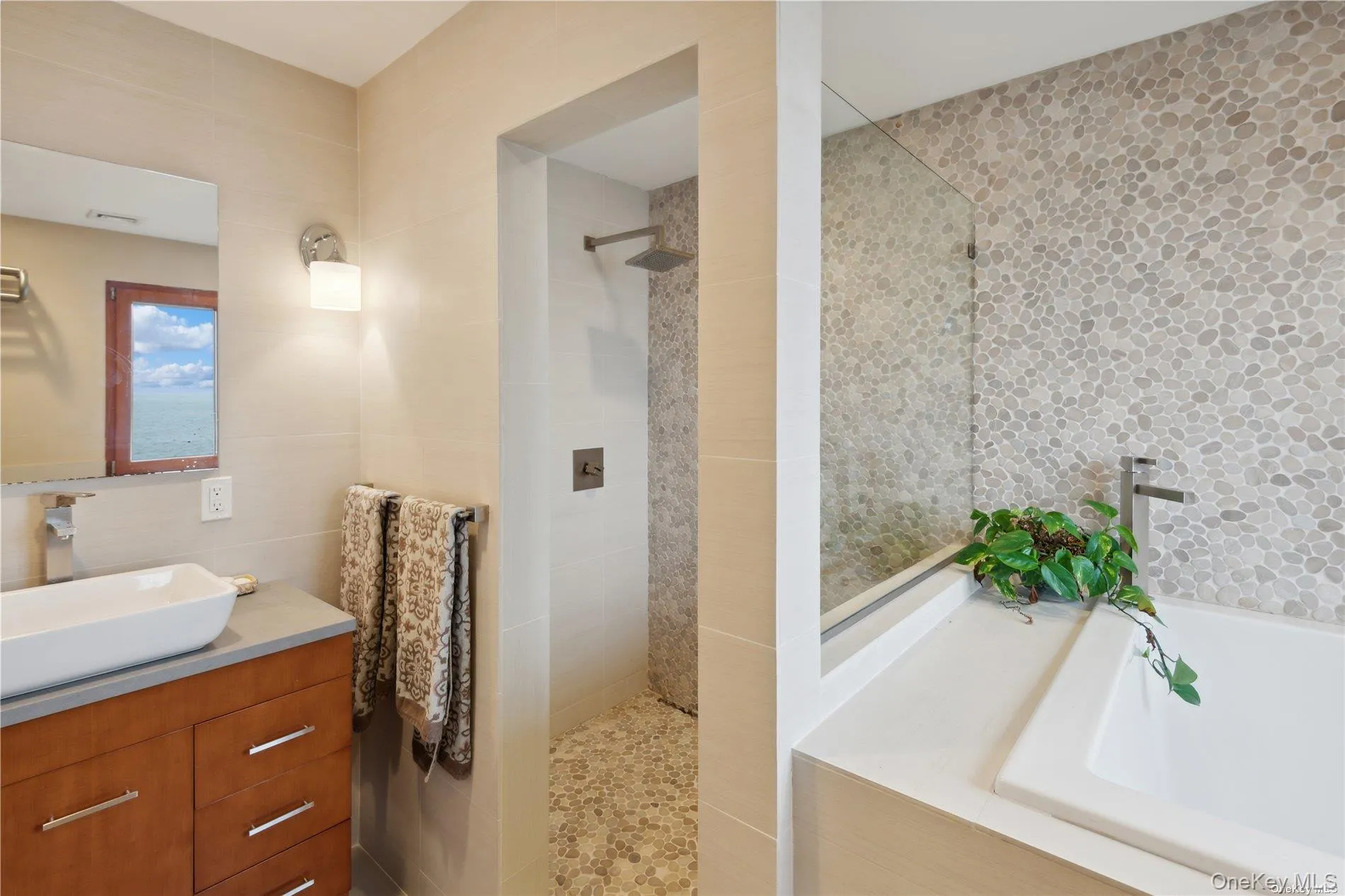 13 Seatuck Lane, Southampton, NY, 3 Bedrooms Bedrooms, 9 Rooms Rooms,4 BathroomsBathrooms,Residential Lease,For Rent,Seatuck,0,971351 13 Seatuck Lane, Southampton, NY, 3 Bedrooms Bedrooms, 9 Rooms Rooms,4 BathroomsBathrooms,Residential Lease,For Rent,Seatuck,0,971351