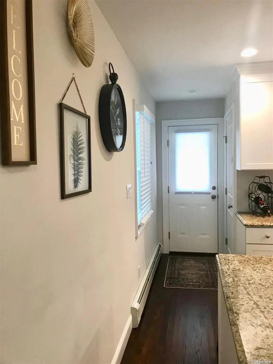 9 North Street, Oyster Bay, NY, 2 Bedrooms Bedrooms, 5 Rooms Rooms,1 BathroomBathrooms,Residential Lease,For Rent,North,0,971353 9 North Street, Oyster Bay, NY, 2 Bedrooms Bedrooms, 5 Rooms Rooms,1 BathroomBathrooms,Residential Lease,For Rent,North,0,971353