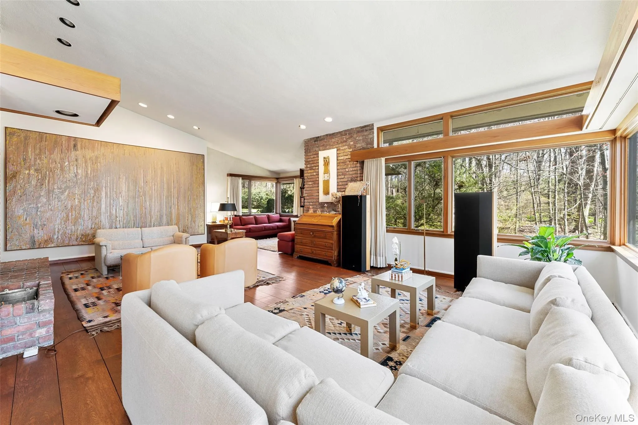 Family room overlooking secluded property Family room overlooking secluded property