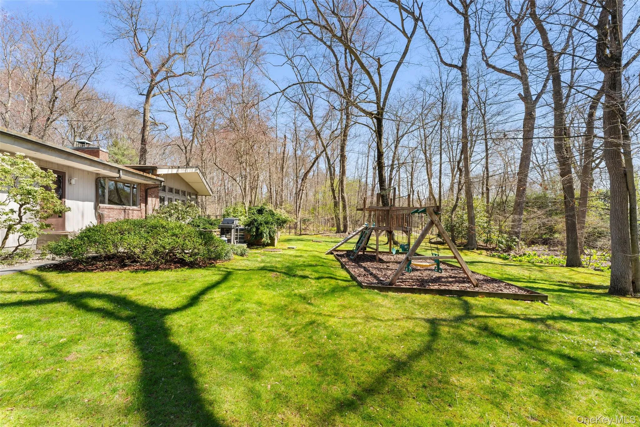 98 Cushman Road, Scarsdale, NY, 5 Bedrooms Bedrooms, 10 Rooms Rooms,4 BathroomsBathrooms,Residential Sale,For Rent,Cushman,0,971358 98 Cushman Road, Scarsdale, NY, 5 Bedrooms Bedrooms, 10 Rooms Rooms,4 BathroomsBathrooms,Residential Sale,For Rent,Cushman,0,971358