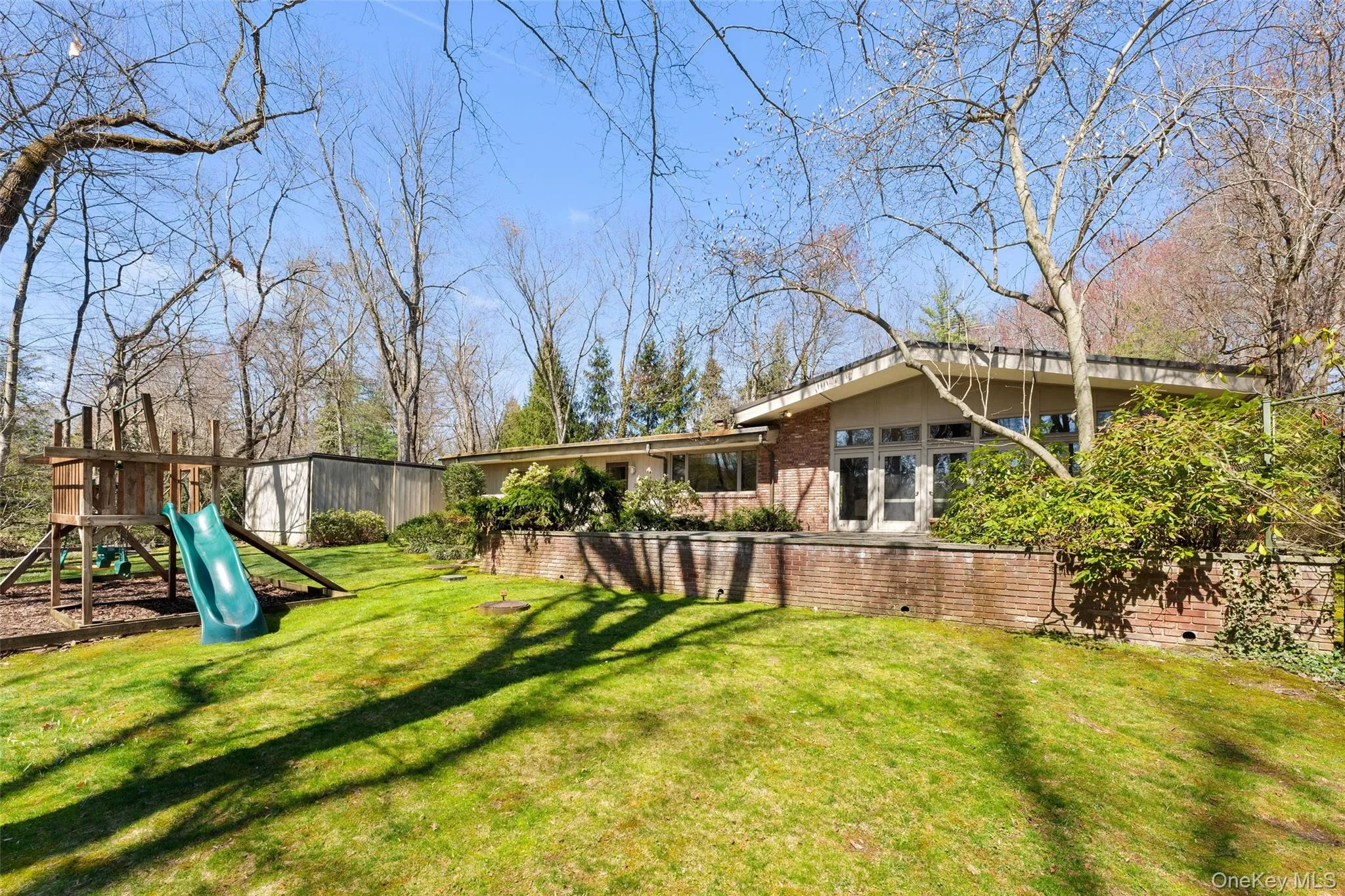 98 Cushman Road, Scarsdale, NY, 5 Bedrooms Bedrooms, 10 Rooms Rooms,4 BathroomsBathrooms,Residential Sale,For Rent,Cushman,0,971358 98 Cushman Road, Scarsdale, NY, 5 Bedrooms Bedrooms, 10 Rooms Rooms,4 BathroomsBathrooms,Residential Sale,For Rent,Cushman,0,971358