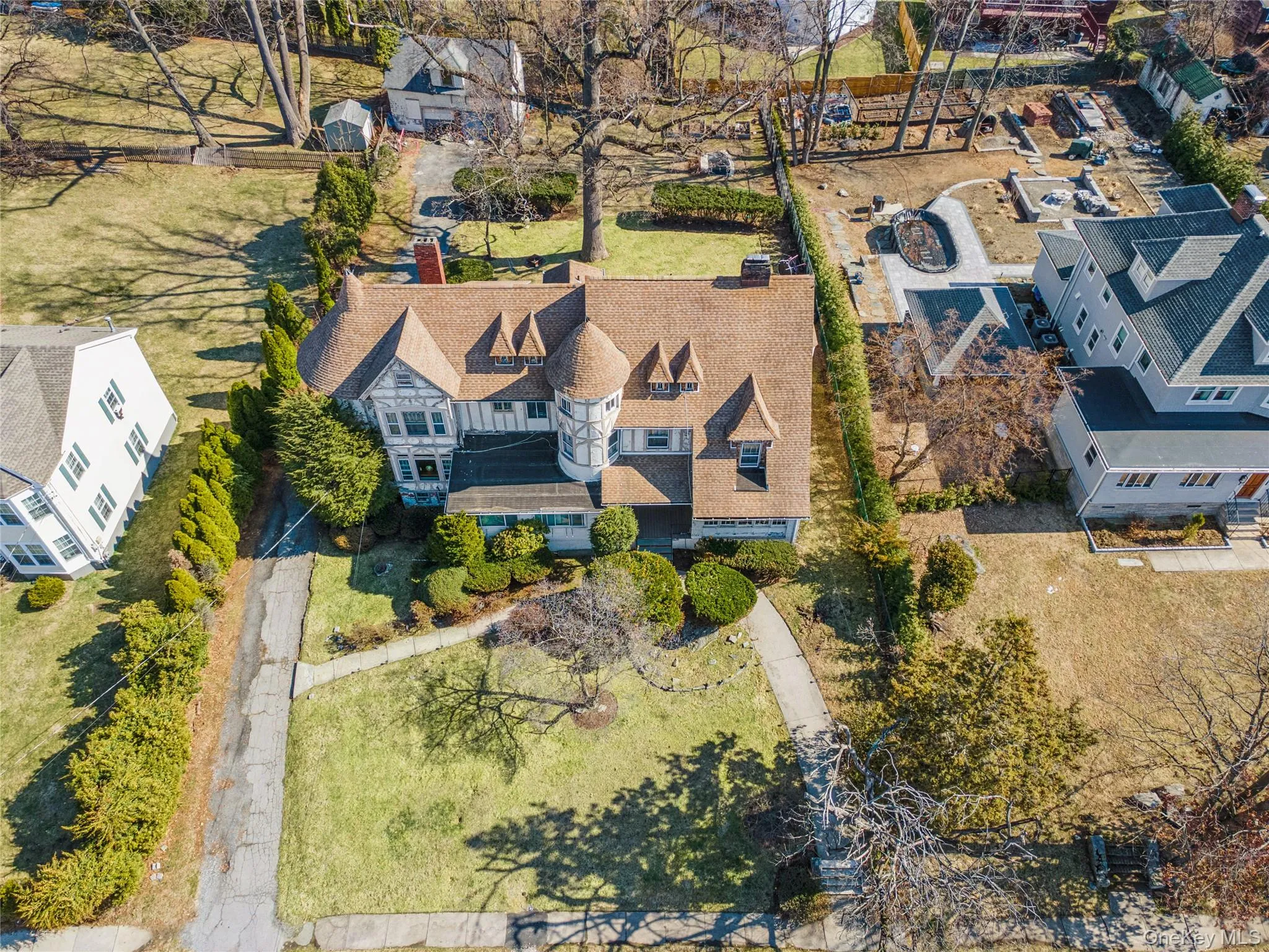 7 The Court, New Rochelle, NY, 6 Bedrooms Bedrooms, 18 Rooms Rooms,5 BathroomsBathrooms,Residential,For Rent,The,0,971364 7 The Court, New Rochelle, NY, 6 Bedrooms Bedrooms, 18 Rooms Rooms,5 BathroomsBathrooms,Residential,For Rent,The,0,971364
