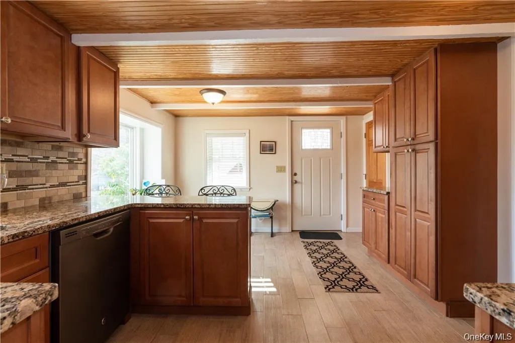 401 NIchols Street, Kent, NY, 2 Bedrooms Bedrooms, 5 Rooms Rooms,1 BathroomBathrooms,Residential Lease,For Rent,NIchols,0,971377 401 NIchols Street, Kent, NY, 2 Bedrooms Bedrooms, 5 Rooms Rooms,1 BathroomBathrooms,Residential Lease,For Rent,NIchols,0,971377
