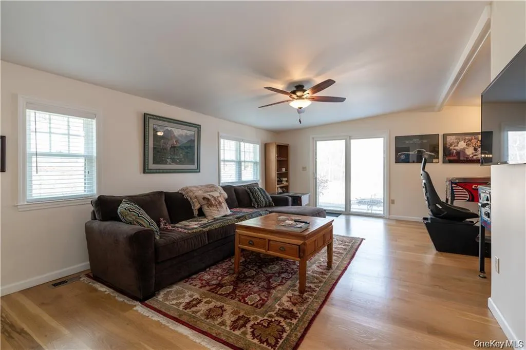 401 NIchols Street, Kent, NY, 2 Bedrooms Bedrooms, 5 Rooms Rooms,1 BathroomBathrooms,Residential Lease,For Rent,NIchols,0,971377 401 NIchols Street, Kent, NY, 2 Bedrooms Bedrooms, 5 Rooms Rooms,1 BathroomBathrooms,Residential Lease,For Rent,NIchols,0,971377