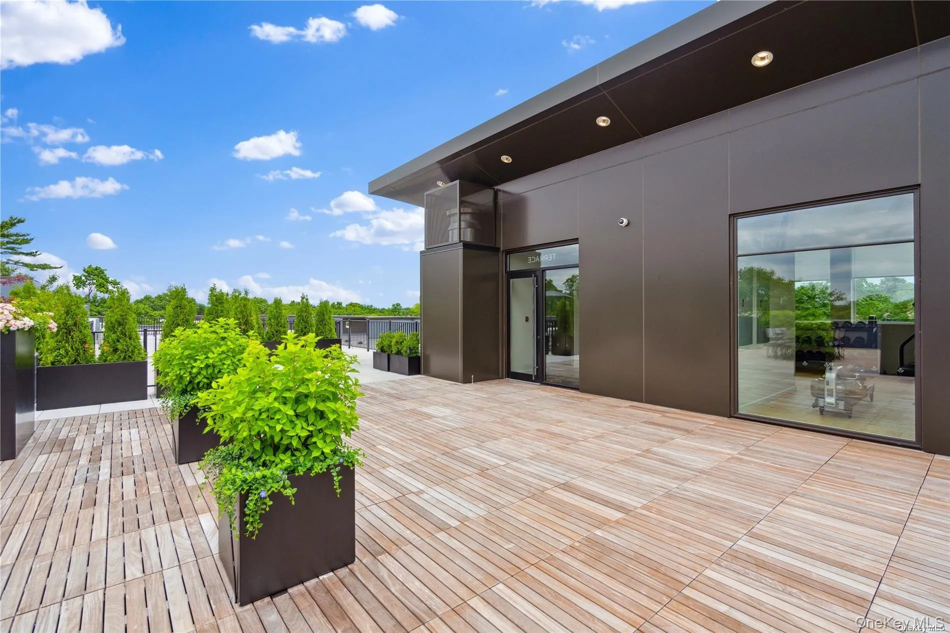 218 Middle Neck Road, North Hempstead, NY, 2 Bedrooms Bedrooms, 6 Rooms Rooms,2 BathroomsBathrooms,Residential,For Rent,Middle Neck,0,971394 218 Middle Neck Road, North Hempstead, NY, 2 Bedrooms Bedrooms, 6 Rooms Rooms,2 BathroomsBathrooms,Residential,For Rent,Middle Neck,0,971394