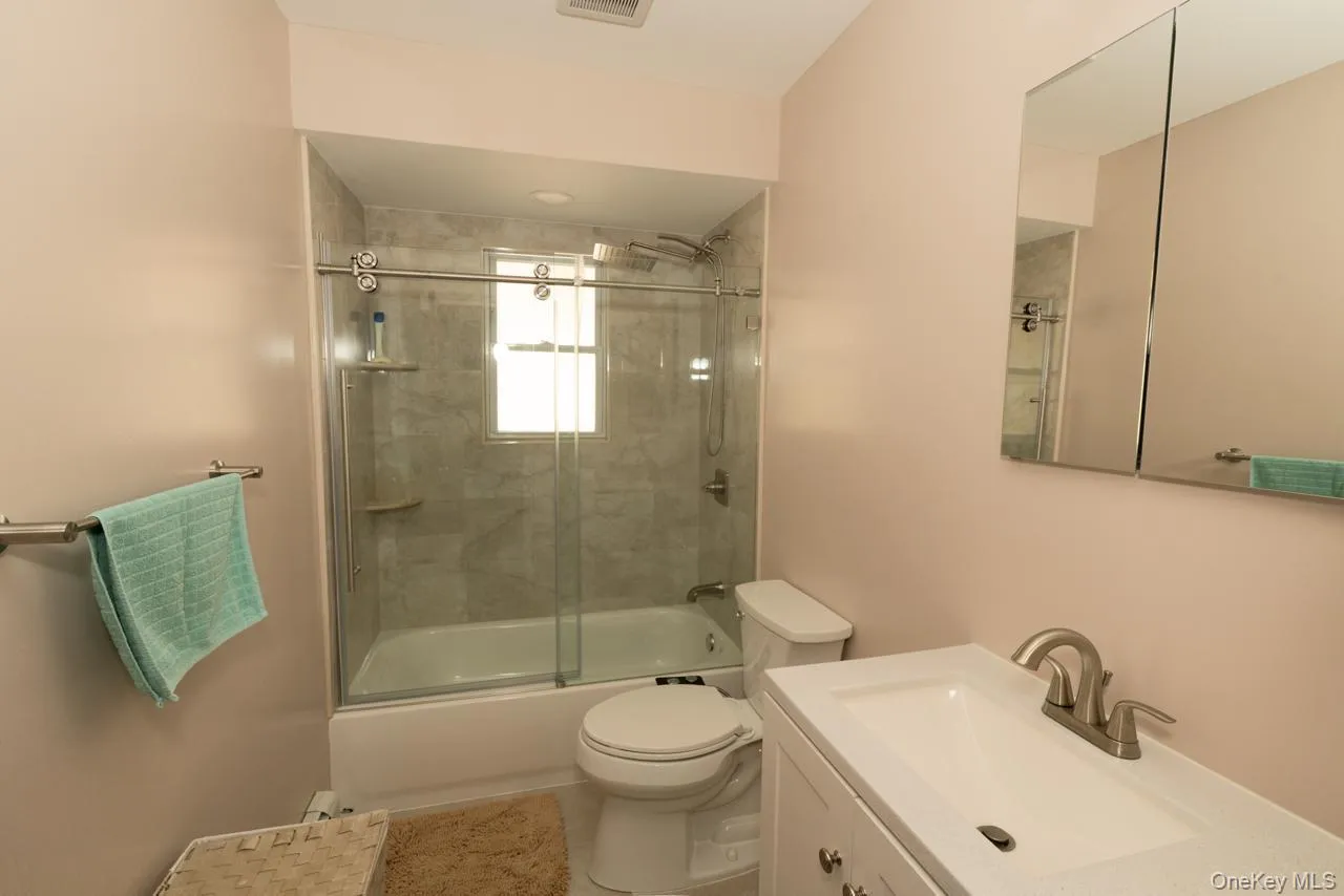 305 10th Street, North Hempstead, NY, 5 Bedrooms Bedrooms, 10 Rooms Rooms,3 BathroomsBathrooms,Residential,For Rent,10th,0,971409 305 10th Street, North Hempstead, NY, 5 Bedrooms Bedrooms, 10 Rooms Rooms,3 BathroomsBathrooms,Residential,For Rent,10th,0,971409