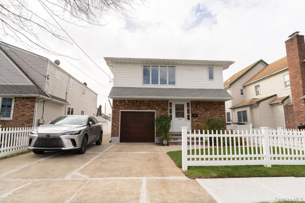 305 10th Street, North Hempstead, NY, 5 Bedrooms Bedrooms, 10 Rooms Rooms,3 BathroomsBathrooms,Residential,For Rent,10th,0,971409 305 10th Street, North Hempstead, NY, 5 Bedrooms Bedrooms, 10 Rooms Rooms,3 BathroomsBathrooms,Residential,For Rent,10th,0,971409