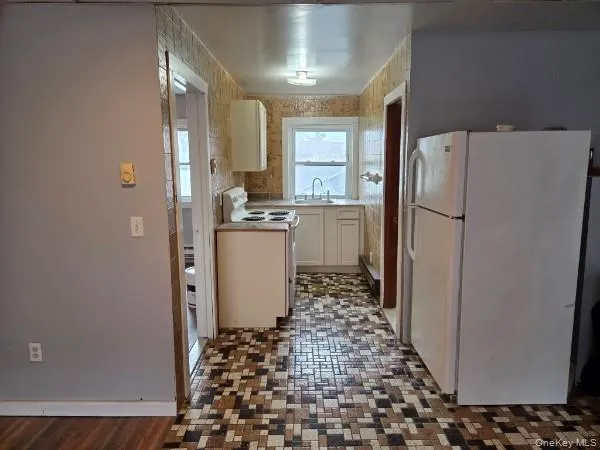58 Main Street, Montgomery, NY, 1 Bedroom Bedrooms, 3 Rooms Rooms,1 BathroomBathrooms,Residential Lease,For Rent,Main,0,971413 58 Main Street, Montgomery, NY, 1 Bedroom Bedrooms, 3 Rooms Rooms,1 BathroomBathrooms,Residential Lease,For Rent,Main,0,971413