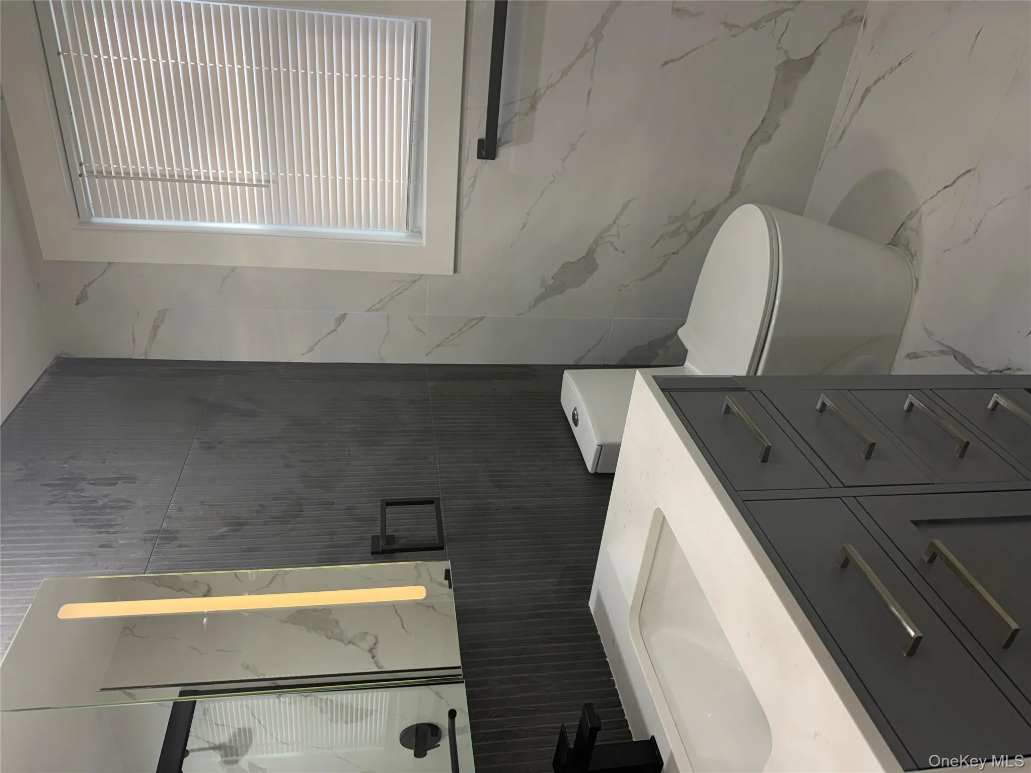 51 Osprey Place, Oyster Bay, NY, 4 Bedrooms Bedrooms, 5 Rooms Rooms,2 BathroomsBathrooms,Residential Lease,For Rent,Osprey,0,971428 51 Osprey Place, Oyster Bay, NY, 4 Bedrooms Bedrooms, 5 Rooms Rooms,2 BathroomsBathrooms,Residential Lease,For Rent,Osprey,0,971428