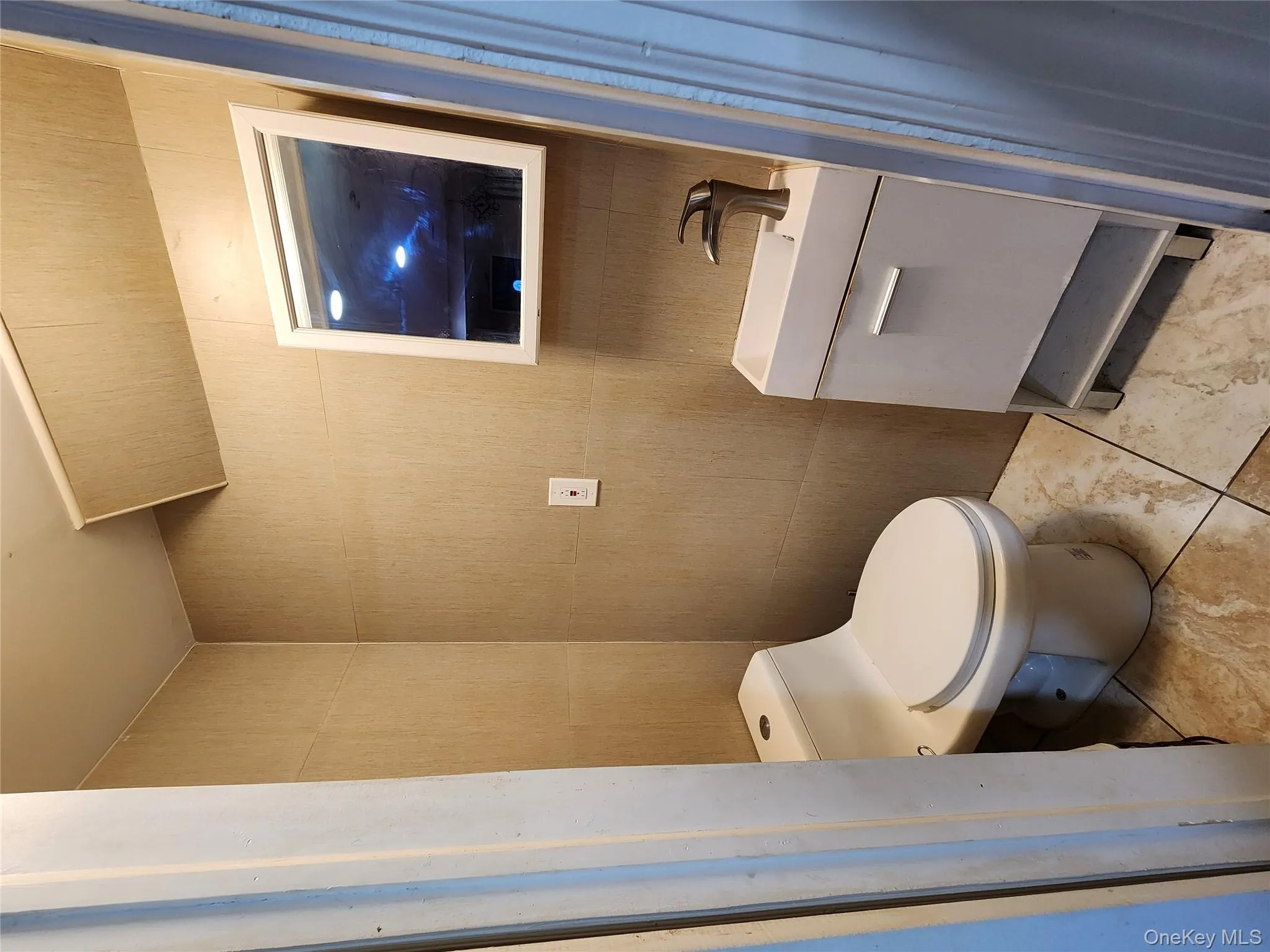202-12 100th Avenue, New York, NY, 3 Bedrooms Bedrooms, 8 Rooms Rooms,2 BathroomsBathrooms,Residential,For Rent,100th,0,971429 202-12 100th Avenue, New York, NY, 3 Bedrooms Bedrooms, 8 Rooms Rooms,2 BathroomsBathrooms,Residential,For Rent,100th,0,971429
