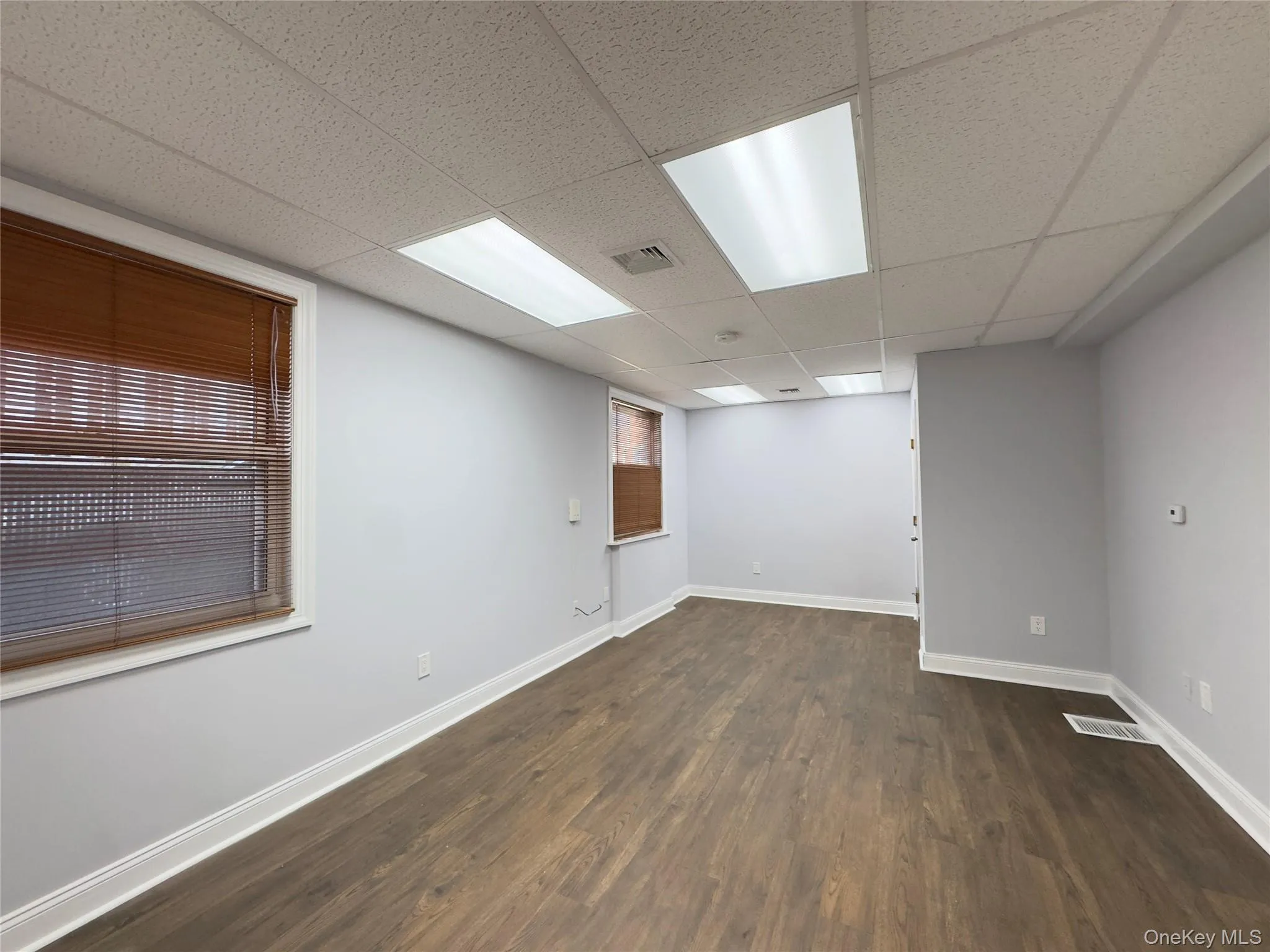 42-22 213 Street level1 bayside, New York, NY, ,Commercial Lease,For Rent,bayside,0,971435 42-22 213 Street level1 bayside, New York, NY, ,Commercial Lease,For Rent,bayside,0,971435