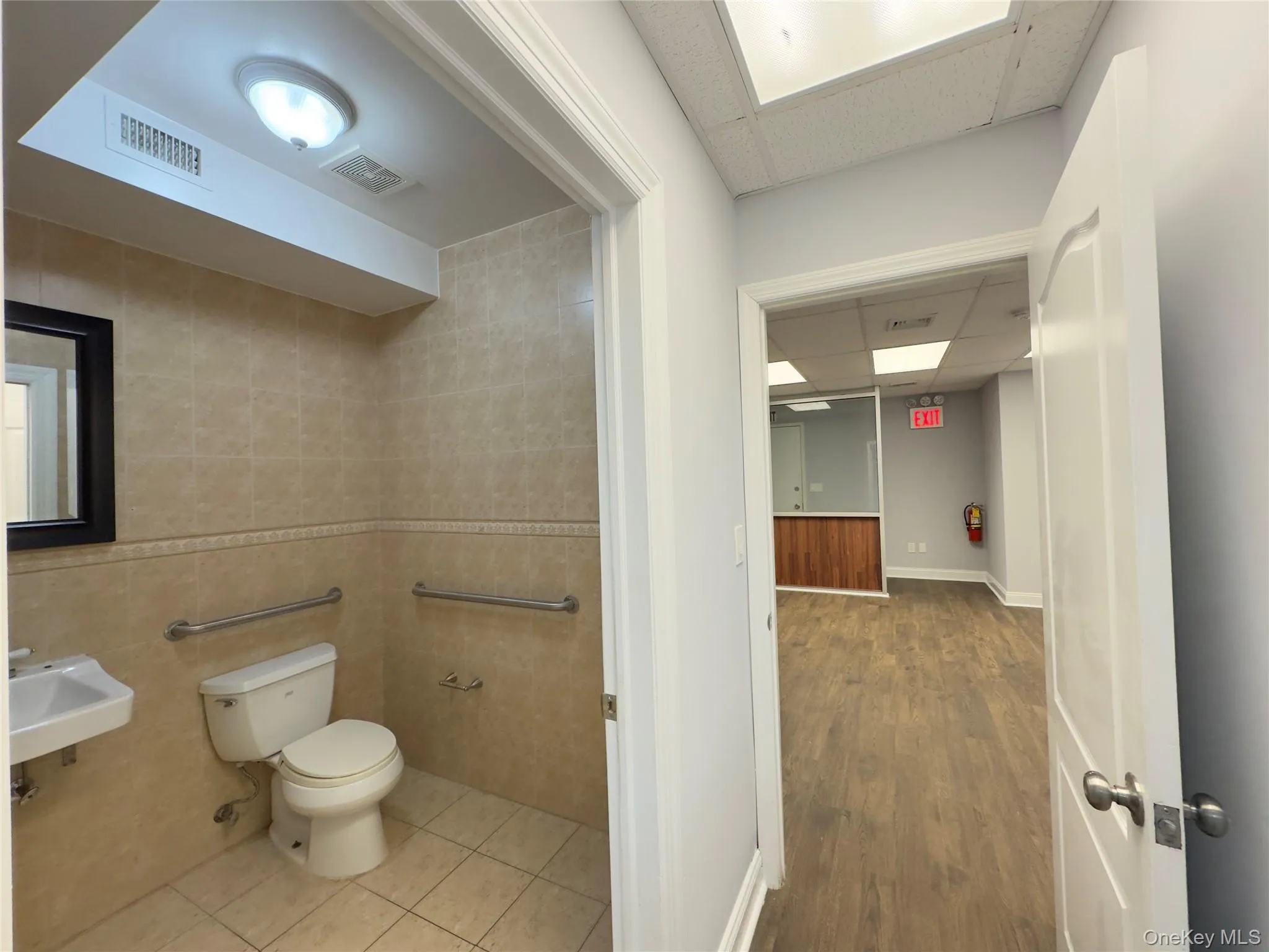 42-22 213 Street level1 bayside, New York, NY, ,Commercial Lease,For Rent,bayside,0,971435 42-22 213 Street level1 bayside, New York, NY, ,Commercial Lease,For Rent,bayside,0,971435