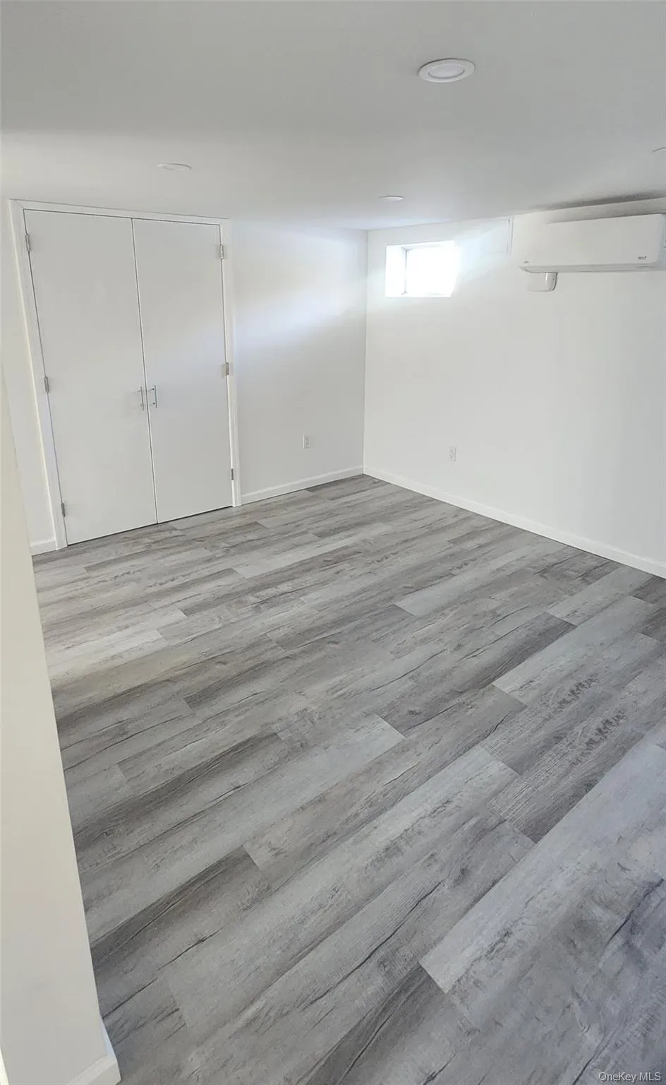 Basement Bedroom 2 - Opposite Side Basement Bedroom 2 - Opposite Side