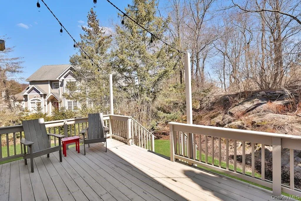 8 Caruso Place, North Castle, NY, 4 Bedrooms Bedrooms, 11 Rooms Rooms,3 BathroomsBathrooms,Residential Lease,For Rent,Caruso,0,971461 8 Caruso Place, North Castle, NY, 4 Bedrooms Bedrooms, 11 Rooms Rooms,3 BathroomsBathrooms,Residential Lease,For Rent,Caruso,0,971461