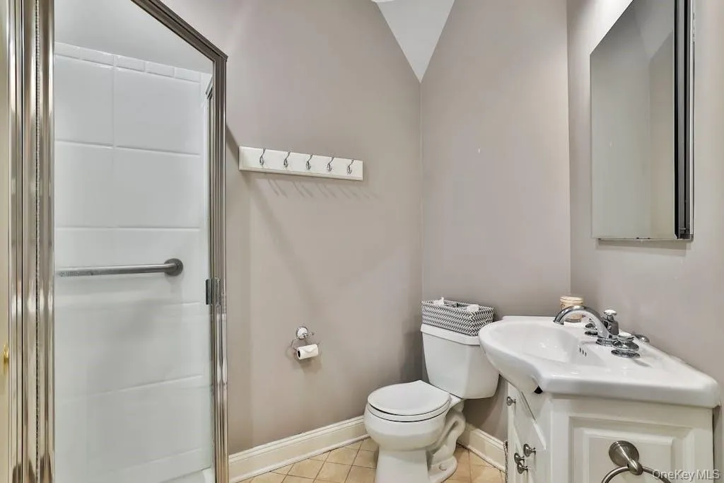 8 Caruso Place, North Castle, NY, 4 Bedrooms Bedrooms, 11 Rooms Rooms,3 BathroomsBathrooms,Residential Lease,For Rent,Caruso,0,971461 8 Caruso Place, North Castle, NY, 4 Bedrooms Bedrooms, 11 Rooms Rooms,3 BathroomsBathrooms,Residential Lease,For Rent,Caruso,0,971461