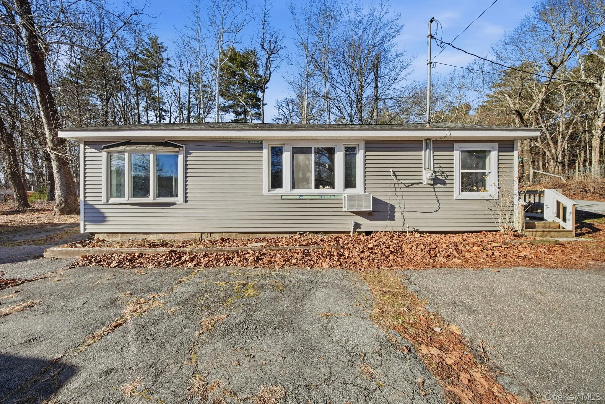 4 Old Road, Deerpark, NY, 2 Bedrooms Bedrooms, 5 Rooms Rooms,1 BathroomBathrooms,Residential Lease,For Rent,Old,0,971488 4 Old Road, Deerpark, NY, 2 Bedrooms Bedrooms, 5 Rooms Rooms,1 BathroomBathrooms,Residential Lease,For Rent,Old,0,971488
