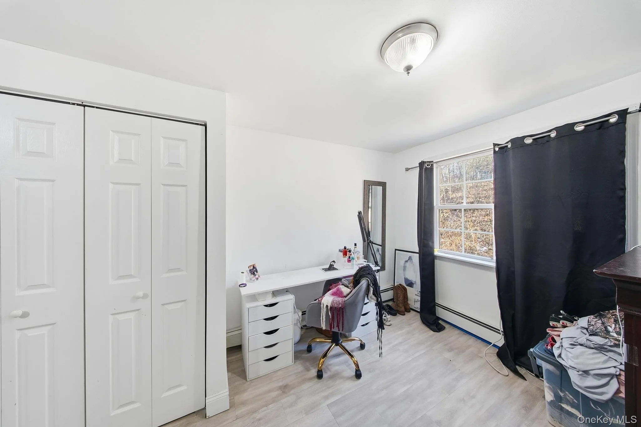 4 Old Road, Deerpark, NY, 2 Bedrooms Bedrooms, 5 Rooms Rooms,1 BathroomBathrooms,Residential Lease,For Rent,Old,0,971488 4 Old Road, Deerpark, NY, 2 Bedrooms Bedrooms, 5 Rooms Rooms,1 BathroomBathrooms,Residential Lease,For Rent,Old,0,971488