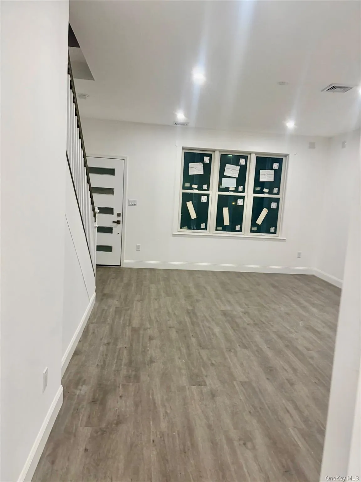 15 Potamac St., Yonkers, NY, 3 Bedrooms Bedrooms, 5 Rooms Rooms,2 BathroomsBathrooms,Residential Lease,For Rent,Potamac St.,0,971504 15 Potamac St., Yonkers, NY, 3 Bedrooms Bedrooms, 5 Rooms Rooms,2 BathroomsBathrooms,Residential Lease,For Rent,Potamac St.,0,971504