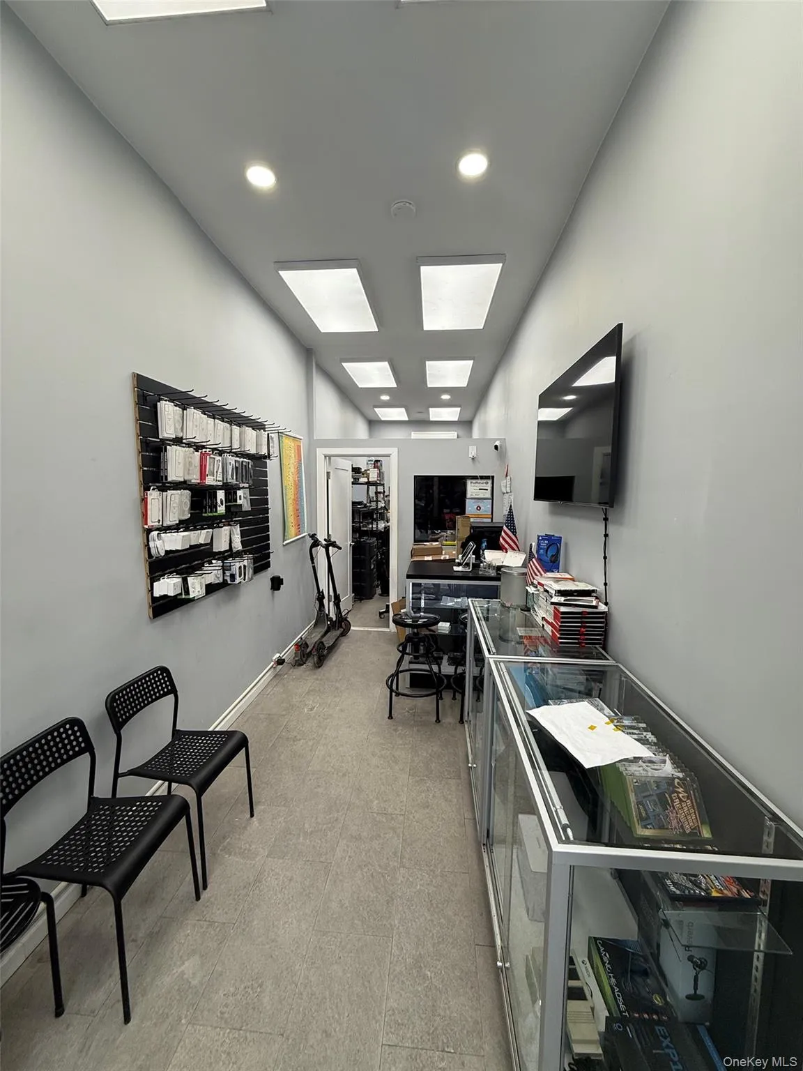 40-03 Bell Boulevard, New York, NY, ,Commercial Lease,For Rent,Bell,0,971509 40-03 Bell Boulevard, New York, NY, ,Commercial Lease,For Rent,Bell,0,971509
