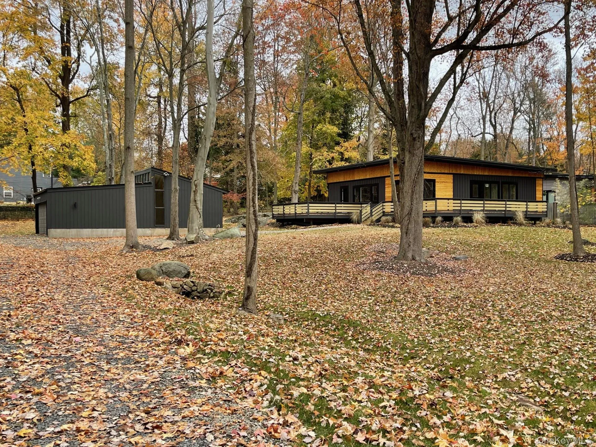 6 Indian Hill Lane, Orangetown, NY, 4 Bedrooms Bedrooms, 7 Rooms Rooms,2 BathroomsBathrooms,Residential Lease,For Rent,Indian Hill,0,971517 6 Indian Hill Lane, Orangetown, NY, 4 Bedrooms Bedrooms, 7 Rooms Rooms,2 BathroomsBathrooms,Residential Lease,For Rent,Indian Hill,0,971517