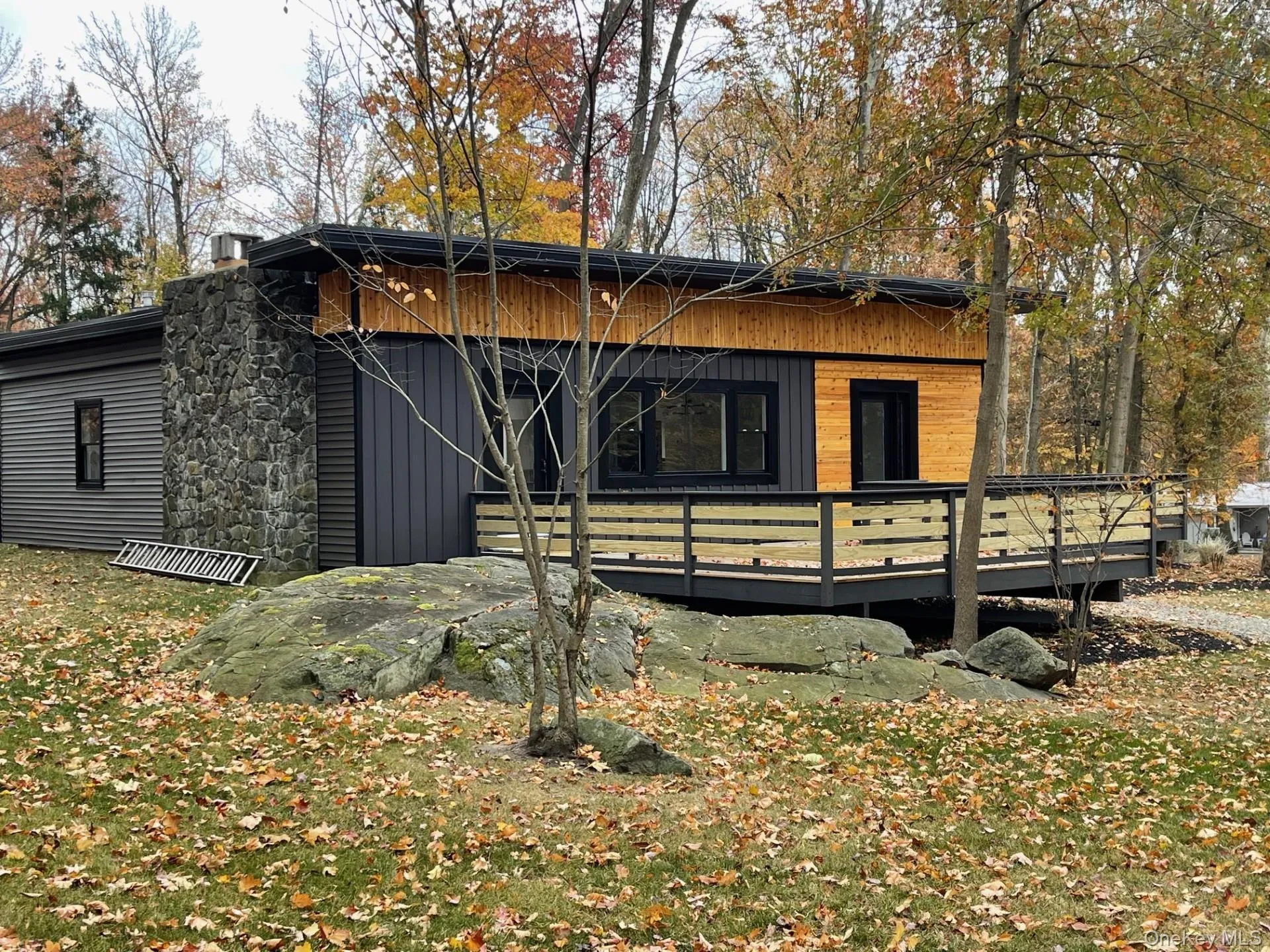 6 Indian Hill Lane, Orangetown, NY, 4 Bedrooms Bedrooms, 7 Rooms Rooms,2 BathroomsBathrooms,Residential Lease,For Rent,Indian Hill,0,971517 6 Indian Hill Lane, Orangetown, NY, 4 Bedrooms Bedrooms, 7 Rooms Rooms,2 BathroomsBathrooms,Residential Lease,For Rent,Indian Hill,0,971517