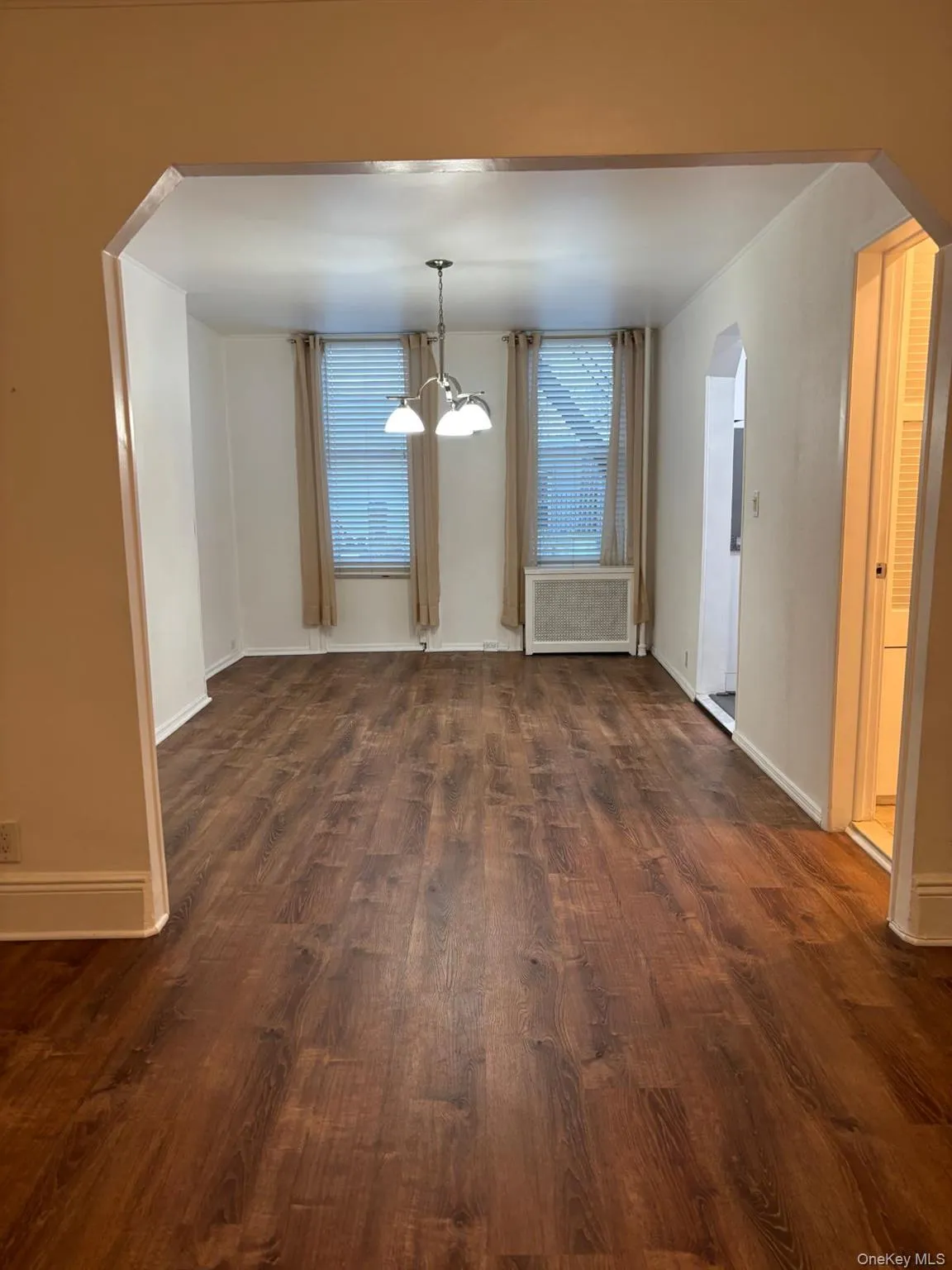 71-29 Myrtle Avenue, New York, NY, 3 Bedrooms Bedrooms, 6 Rooms Rooms,1 BathroomBathrooms,Residential Lease,For Rent,Myrtle,0,971518 71-29 Myrtle Avenue, New York, NY, 3 Bedrooms Bedrooms, 6 Rooms Rooms,1 BathroomBathrooms,Residential Lease,For Rent,Myrtle,0,971518