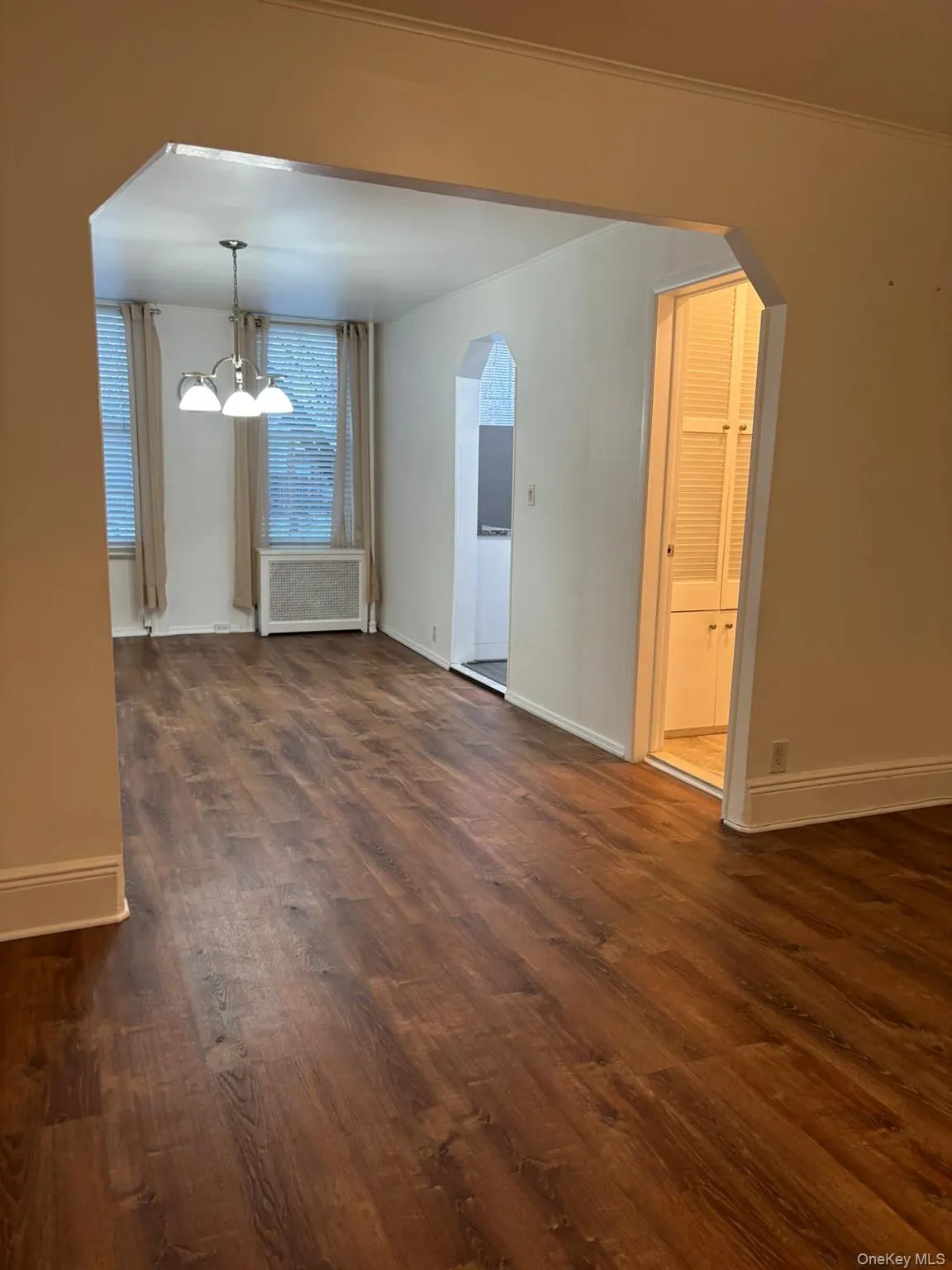 71-29 Myrtle Avenue, New York, NY, 3 Bedrooms Bedrooms, 6 Rooms Rooms,1 BathroomBathrooms,Residential Lease,For Rent,Myrtle,0,971518 71-29 Myrtle Avenue, New York, NY, 3 Bedrooms Bedrooms, 6 Rooms Rooms,1 BathroomBathrooms,Residential Lease,For Rent,Myrtle,0,971518