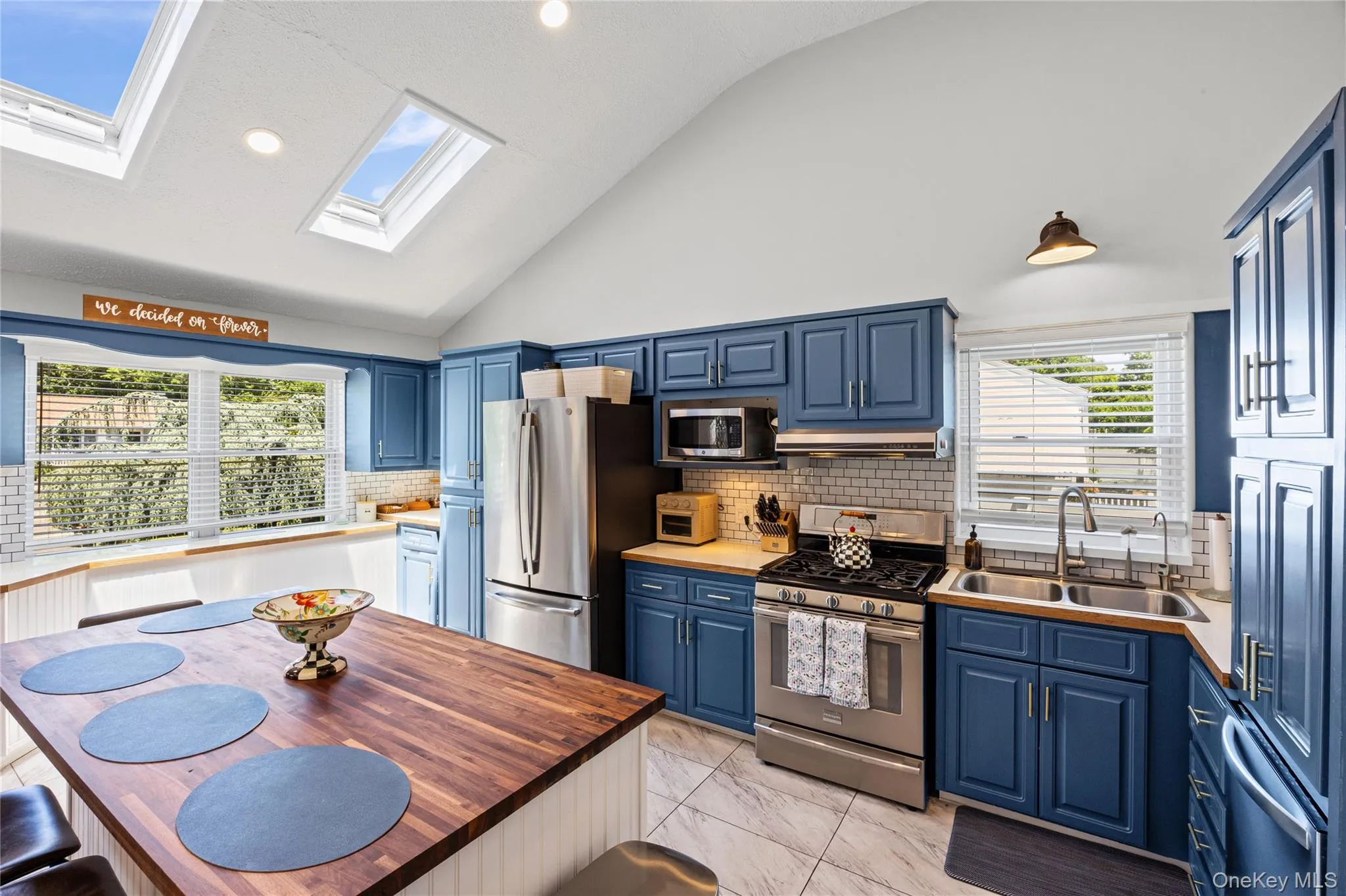 210 Norwood Avenue, Brookhaven, NY, 3 Bedrooms Bedrooms, 7 Rooms Rooms,1 BathroomBathrooms,Residential,For Rent,Norwood,0,971521 210 Norwood Avenue, Brookhaven, NY, 3 Bedrooms Bedrooms, 7 Rooms Rooms,1 BathroomBathrooms,Residential,For Rent,Norwood,0,971521