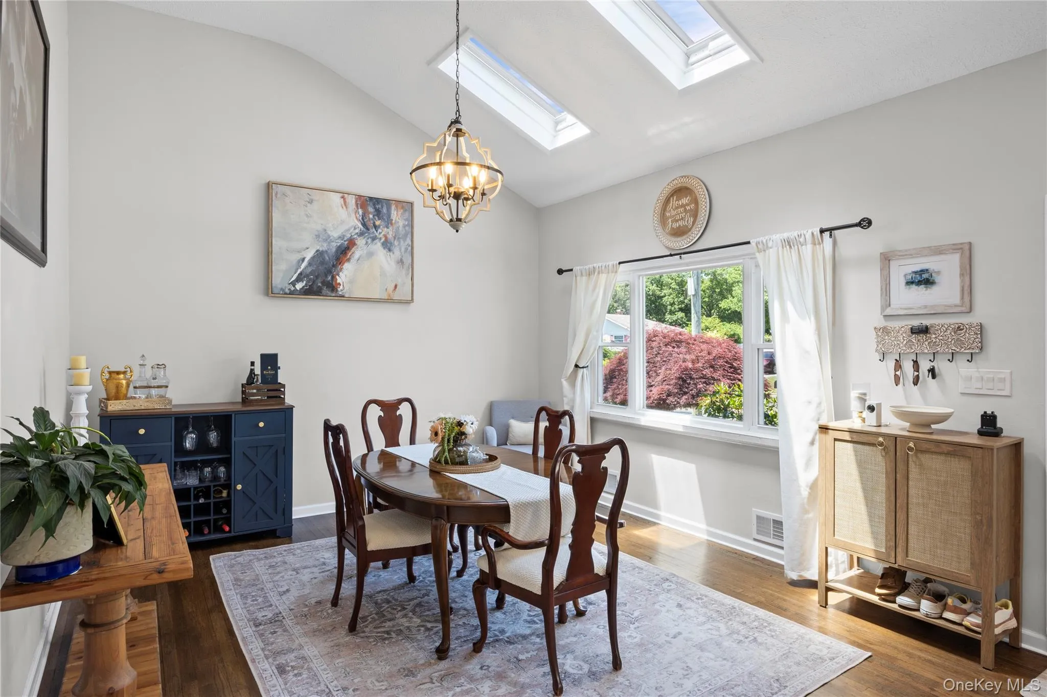 210 Norwood Avenue, Brookhaven, NY, 3 Bedrooms Bedrooms, 7 Rooms Rooms,1 BathroomBathrooms,Residential,For Rent,Norwood,0,971521 210 Norwood Avenue, Brookhaven, NY, 3 Bedrooms Bedrooms, 7 Rooms Rooms,1 BathroomBathrooms,Residential,For Rent,Norwood,0,971521
