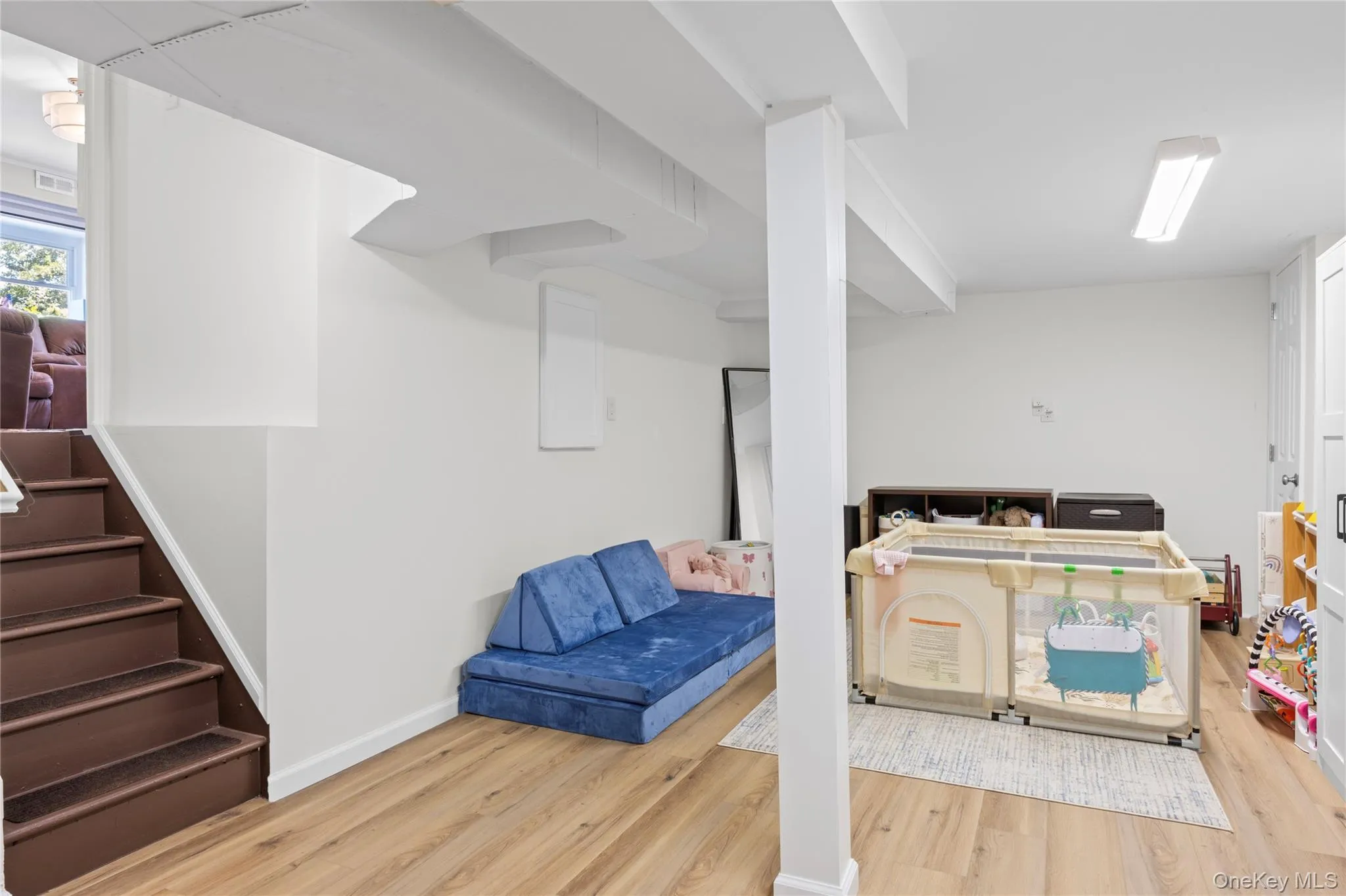 210 Norwood Avenue, Brookhaven, NY, 3 Bedrooms Bedrooms, 7 Rooms Rooms,1 BathroomBathrooms,Residential,For Rent,Norwood,0,971521 210 Norwood Avenue, Brookhaven, NY, 3 Bedrooms Bedrooms, 7 Rooms Rooms,1 BathroomBathrooms,Residential,For Rent,Norwood,0,971521