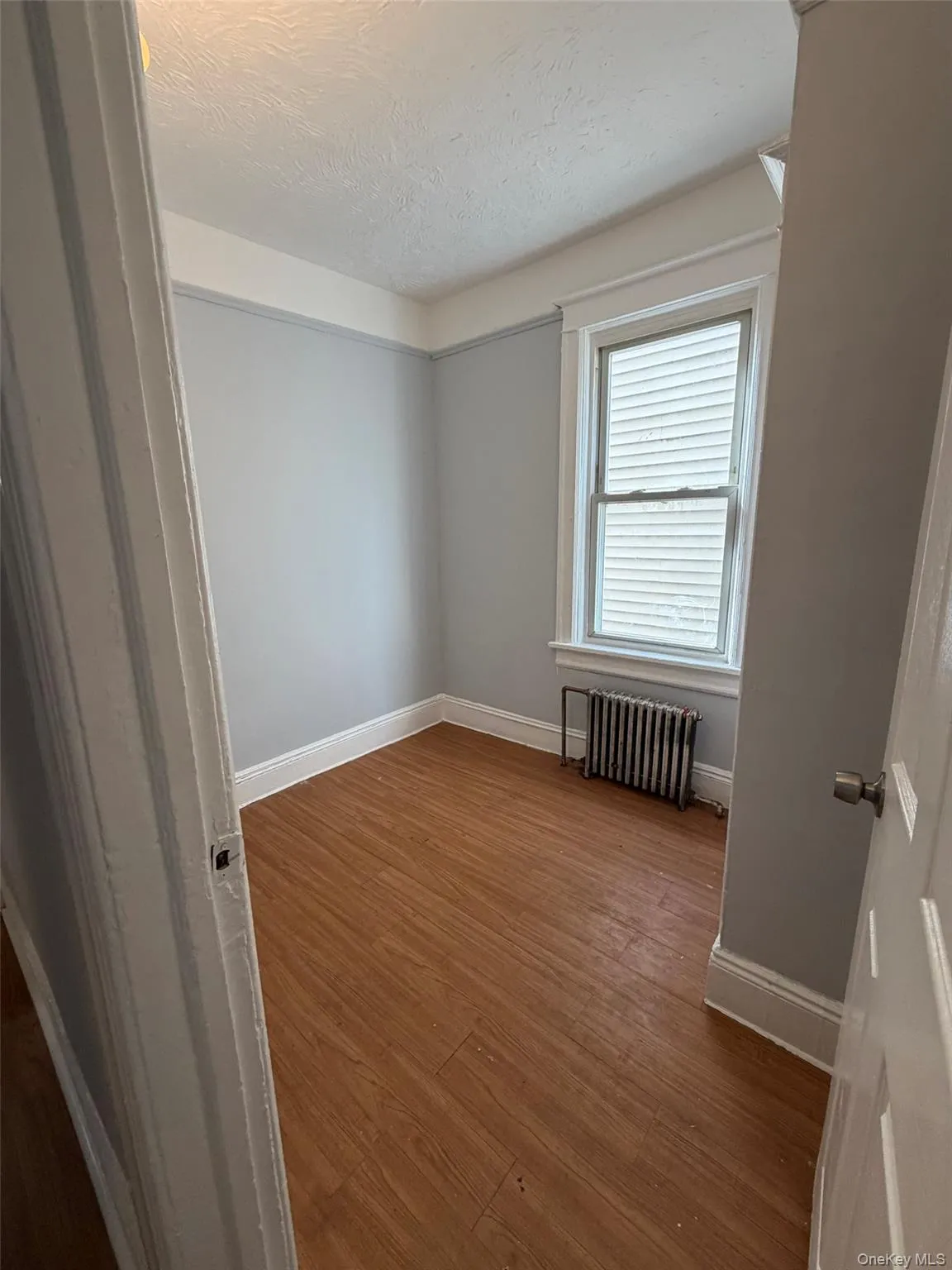 4 Ritters Lane, Yonkers, NY, 3 Bedrooms Bedrooms, 5 Rooms Rooms,1 BathroomBathrooms,Residential Lease,For Rent,Ritters,0,971538 4 Ritters Lane, Yonkers, NY, 3 Bedrooms Bedrooms, 5 Rooms Rooms,1 BathroomBathrooms,Residential Lease,For Rent,Ritters,0,971538