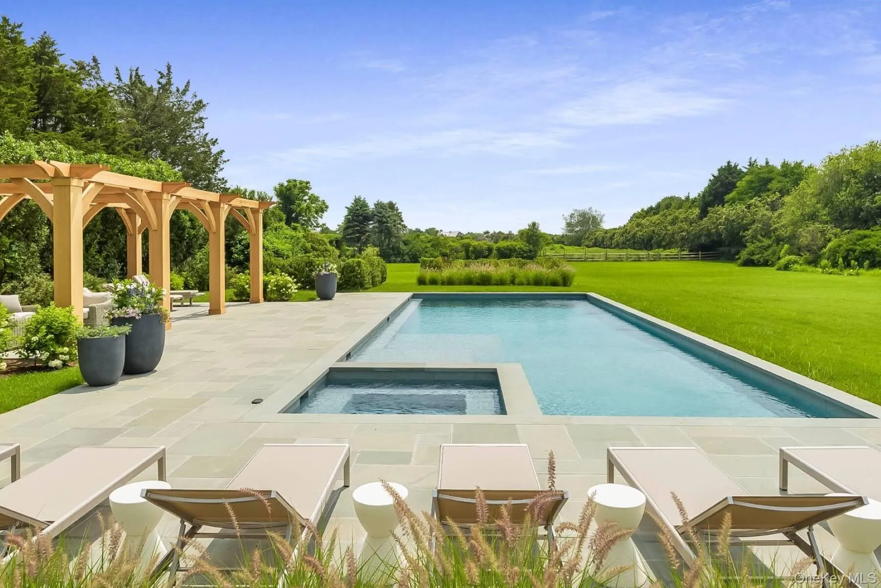 571 Pauls Lane, Southampton, NY, 7 Bedrooms Bedrooms, 15 Rooms Rooms,7 BathroomsBathrooms,Residential Lease,For Rent,Pauls,0,971552 571 Pauls Lane, Southampton, NY, 7 Bedrooms Bedrooms, 15 Rooms Rooms,7 BathroomsBathrooms,Residential Lease,For Rent,Pauls,0,971552